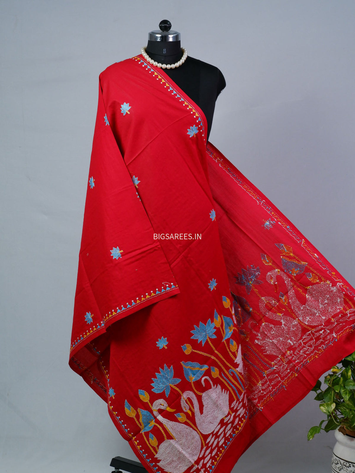 Hand-Embroidered Kantha - Stitch Dupatta | Pure Cotton | Red