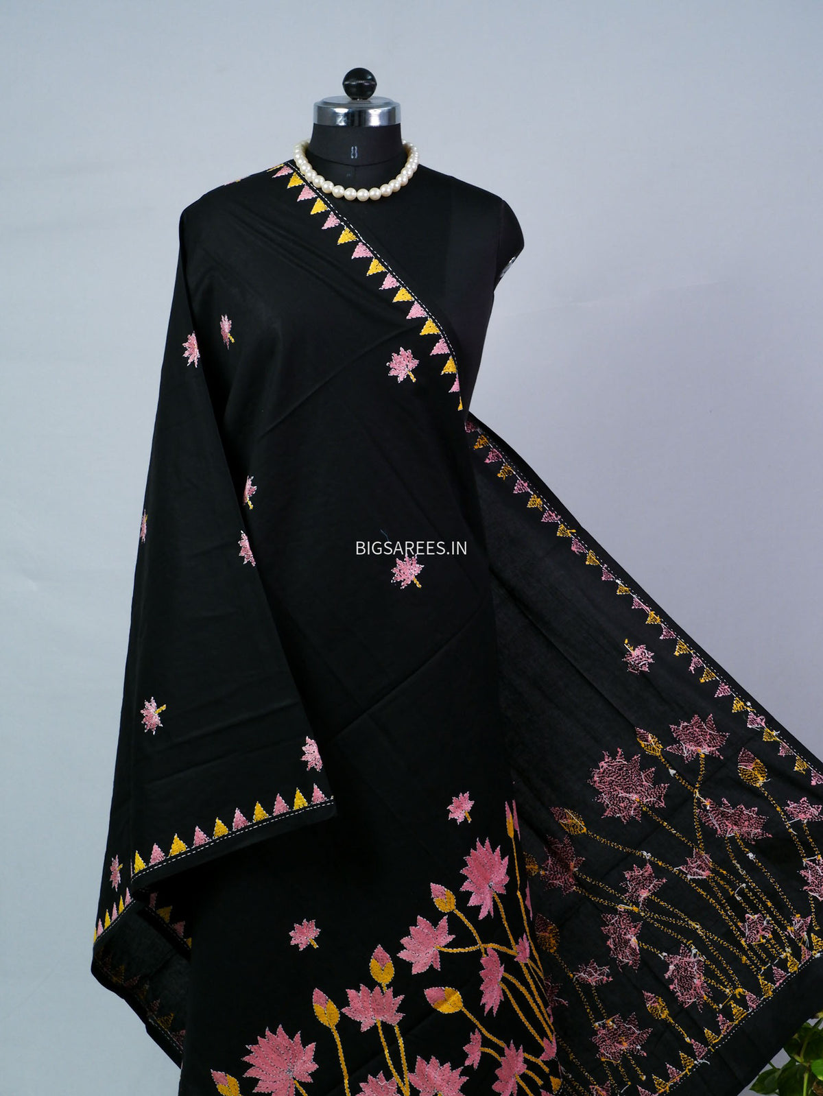 Hand-Embroidered Kantha - Stitch Dupatta | Pure Cotton | Black