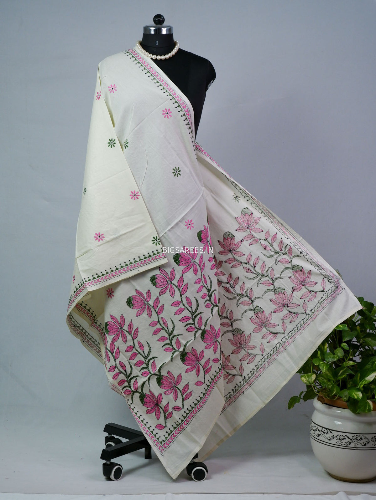 Hand-Embroidered Kantha - Stitch Dupatta | Pure Cotton |