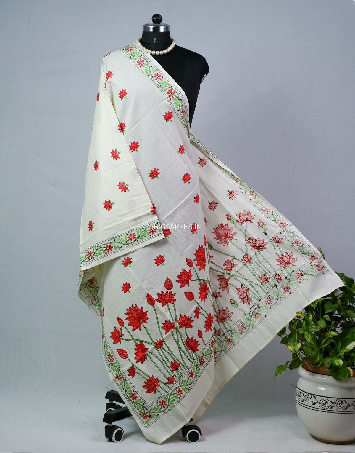 Hand-Embroidered Kantha - Stitch Dupatta | Pure Cotton |