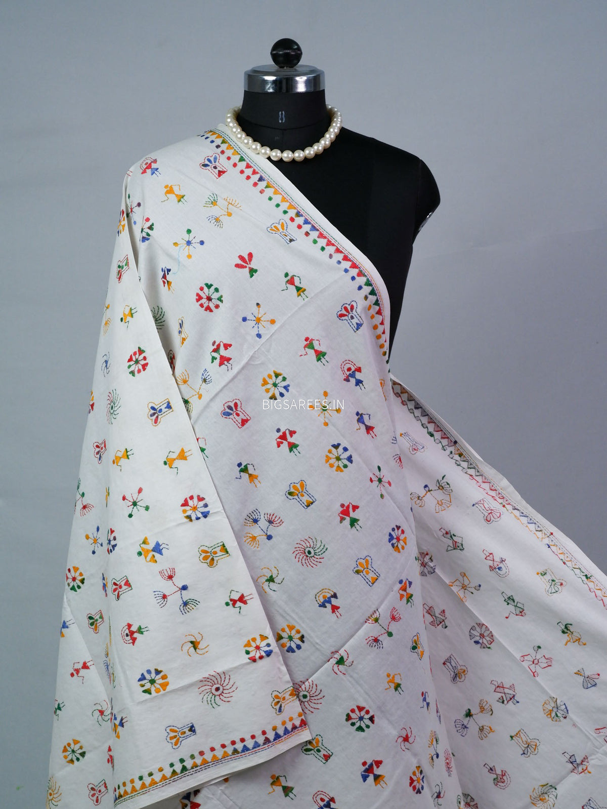 Hand-Embroidered Kantha - Stitch Dupatta | Pure Cotton | White
