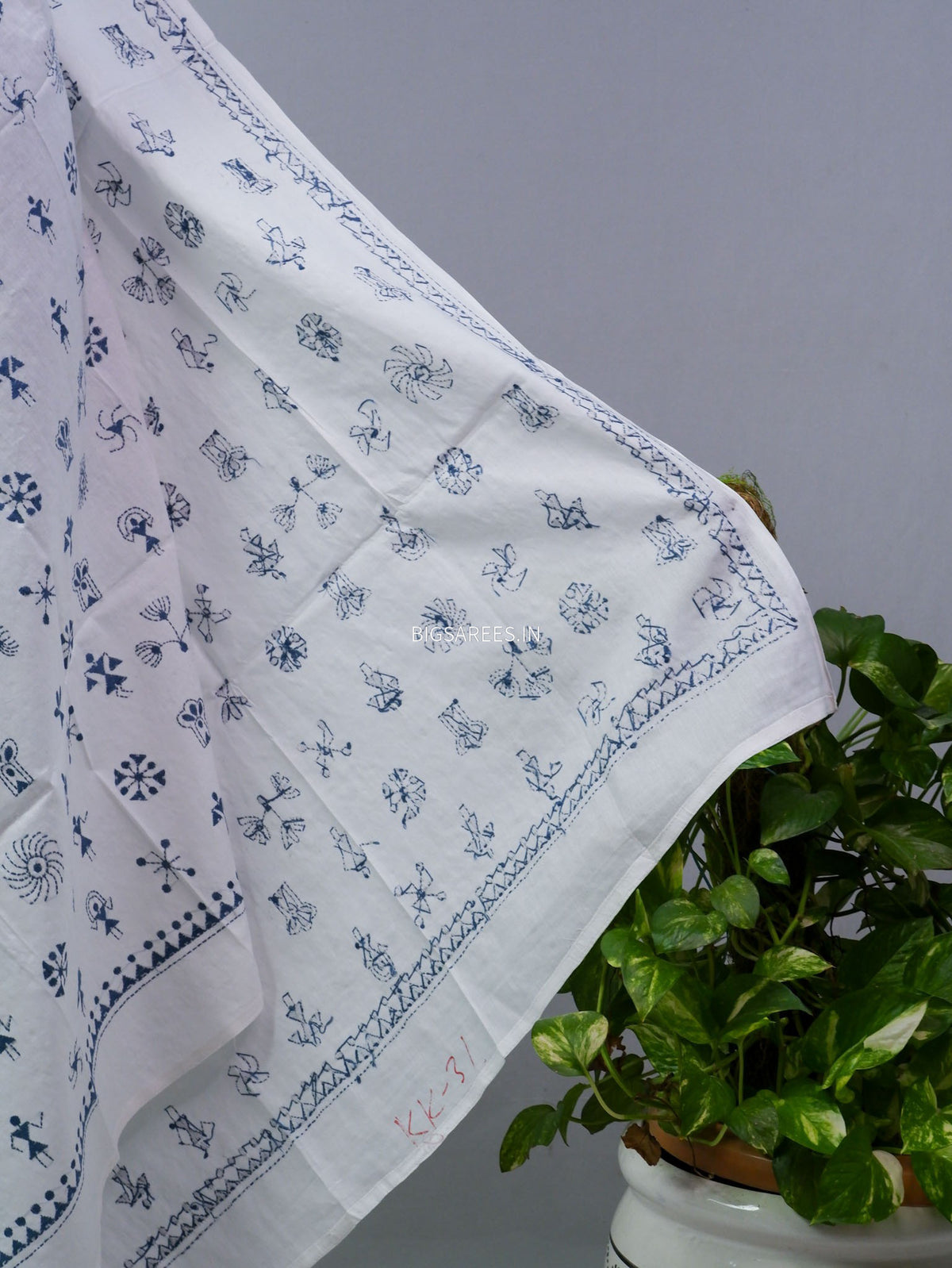 Hand-Embroidered Kantha - Stitch Dupatta | Pure Cotton | White