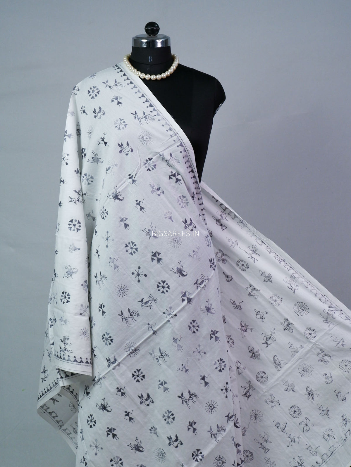 Hand-Embroidered Kantha - Stitch Dupatta | Pure Cotton | White