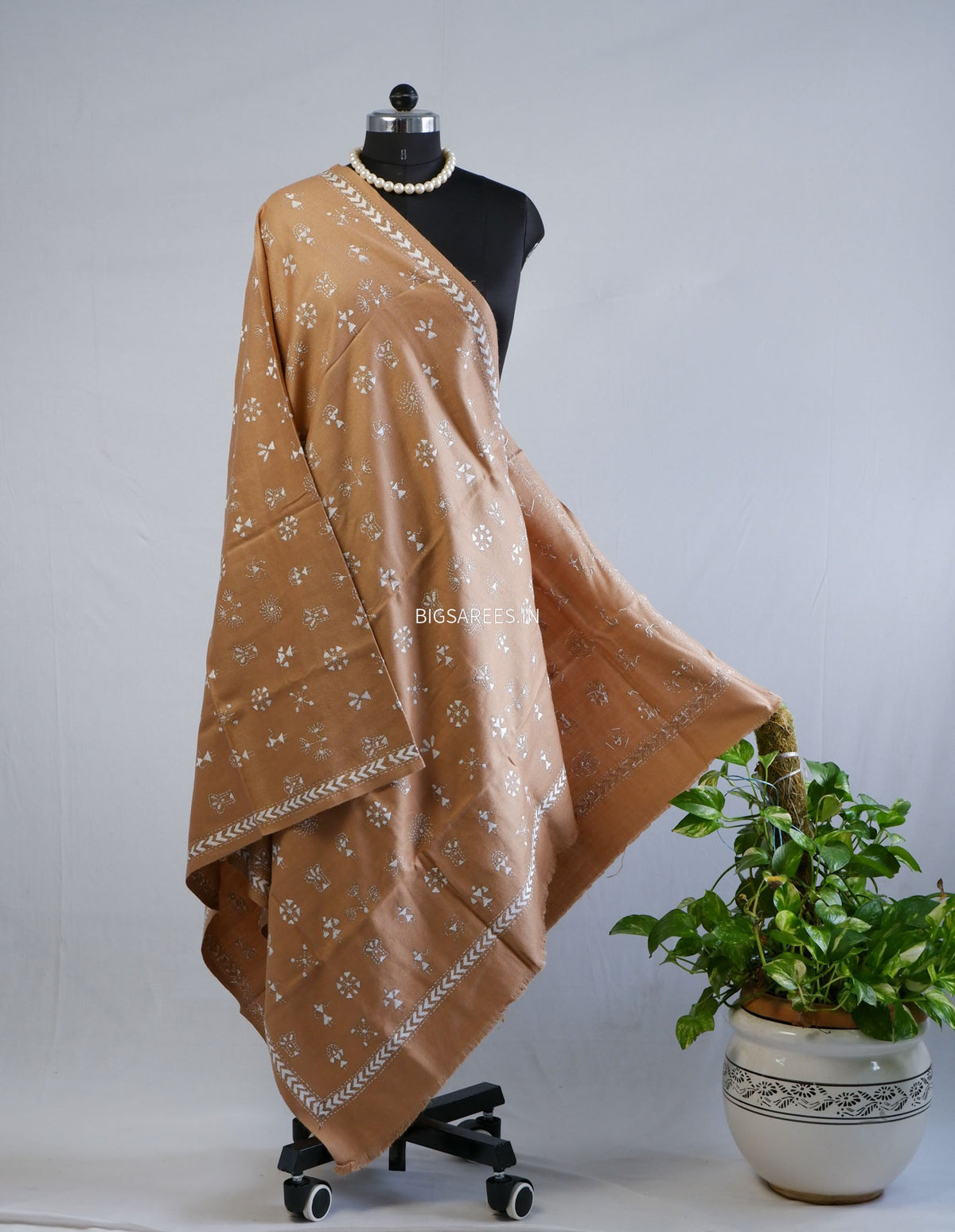 Kantha Stitch Hand-Embroidered Shawl | Woollen | Light Brown