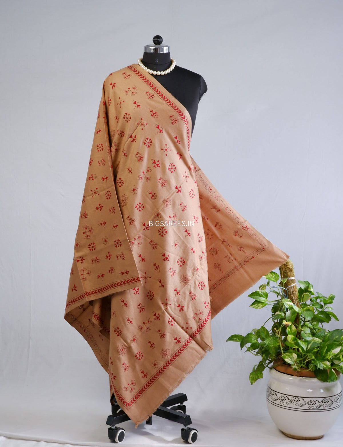 Kantha Stitch Hand-Embroidered Shawl | Woollen | Light Brown