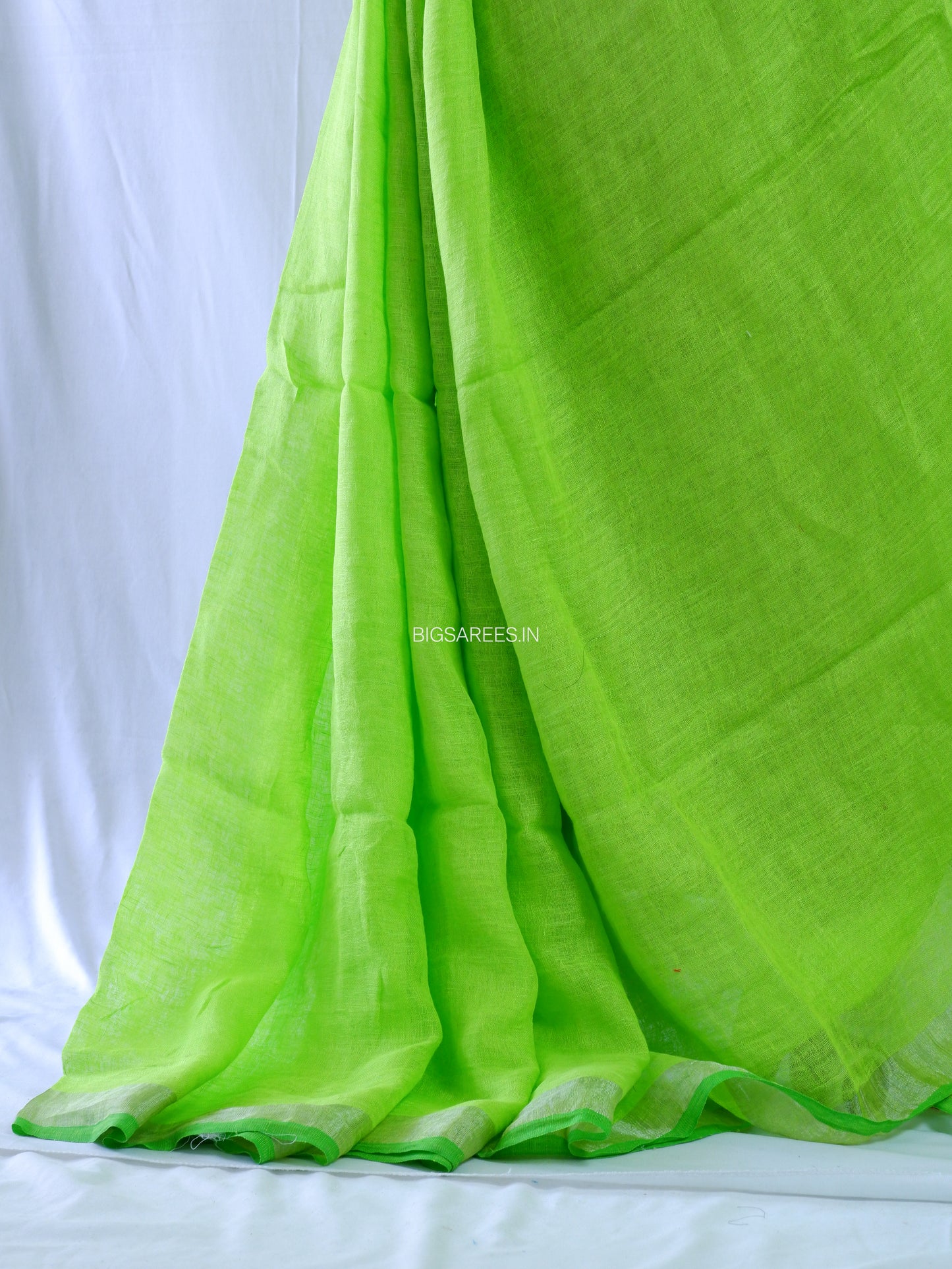 Pure Jayshree Linen Saree | Plain | Green