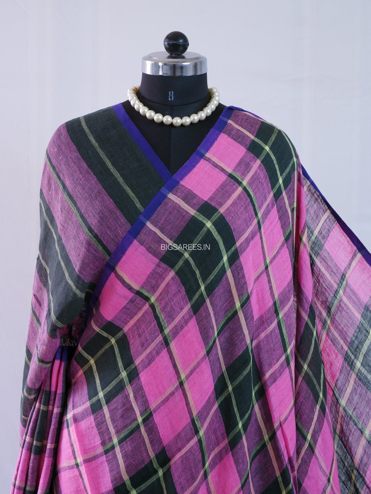 Pure Jayshree Linen Saree | Checks | Pink-Black