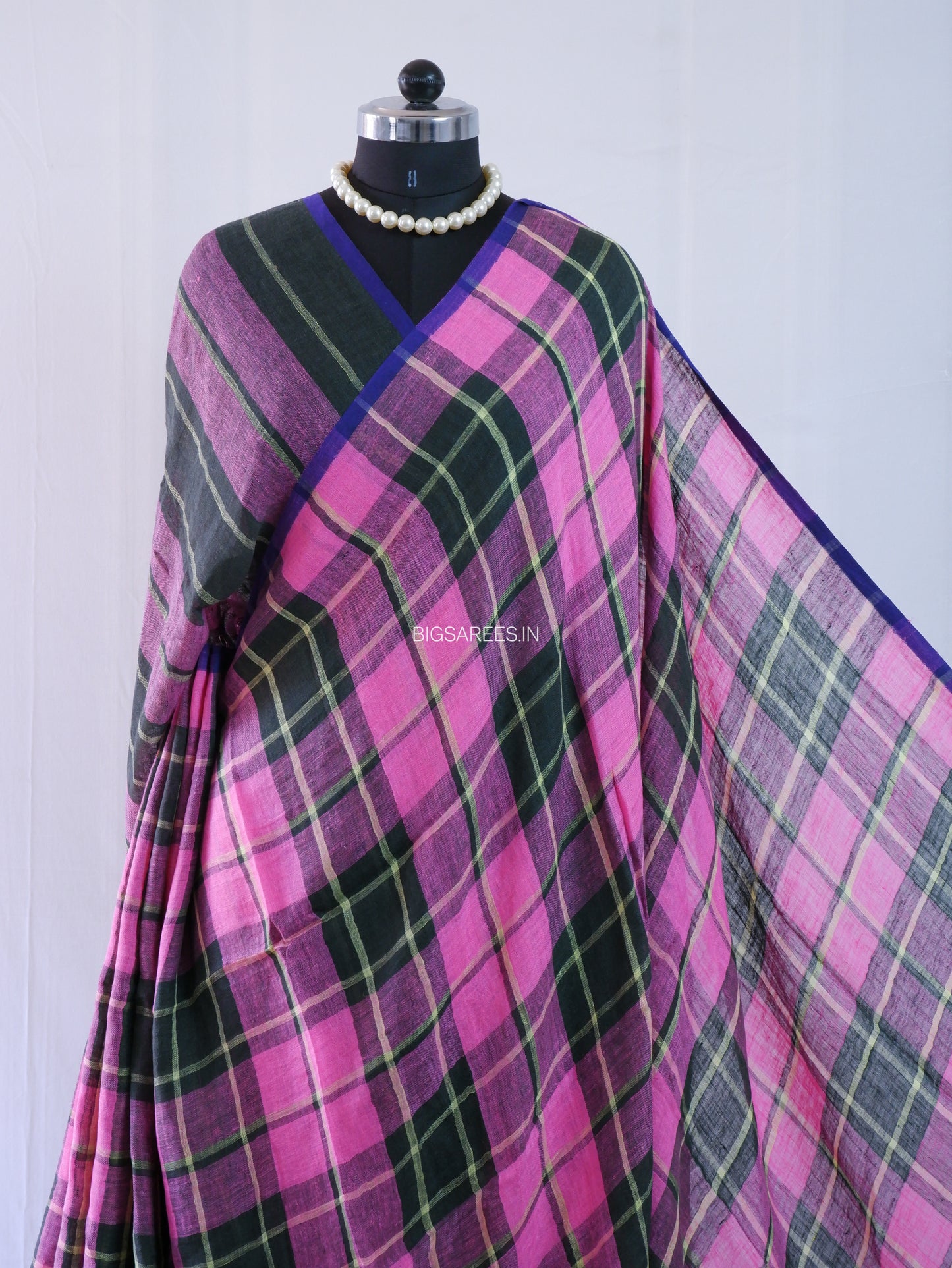 Pure Jayshree Linen Saree | Checks | Pink-Black