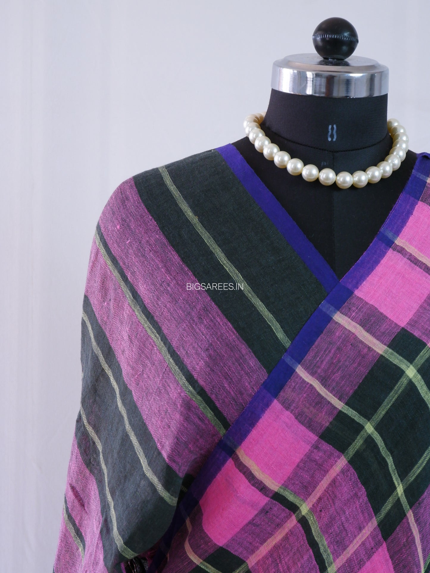 Pure Jayshree Linen Saree | Checks | Pink-Black