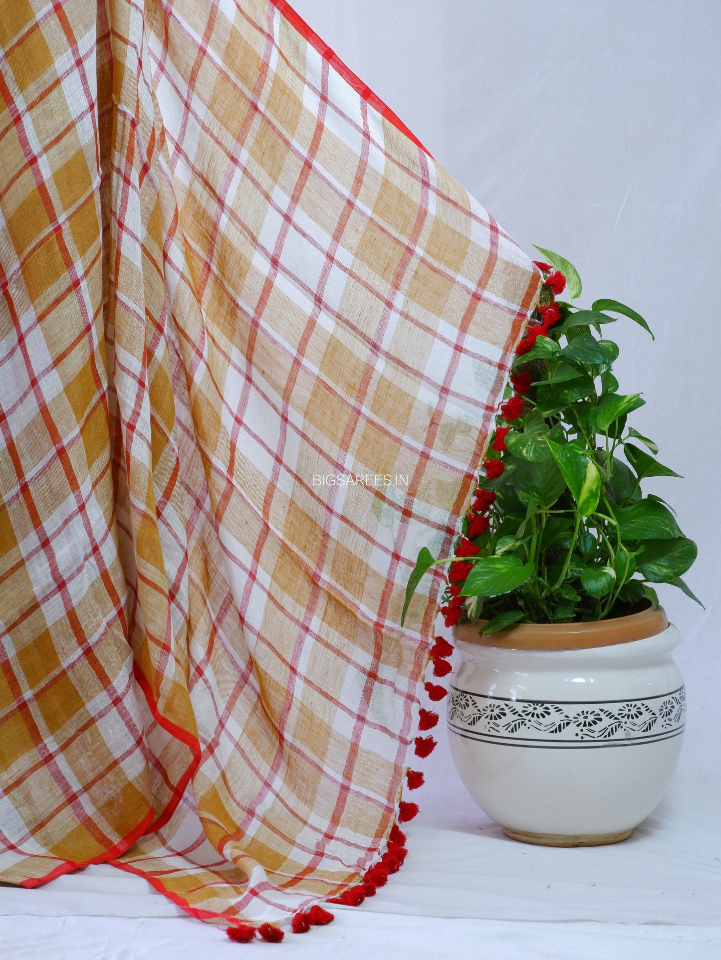 Pure Jayshree Linen Saree | Checks | Brown-Red