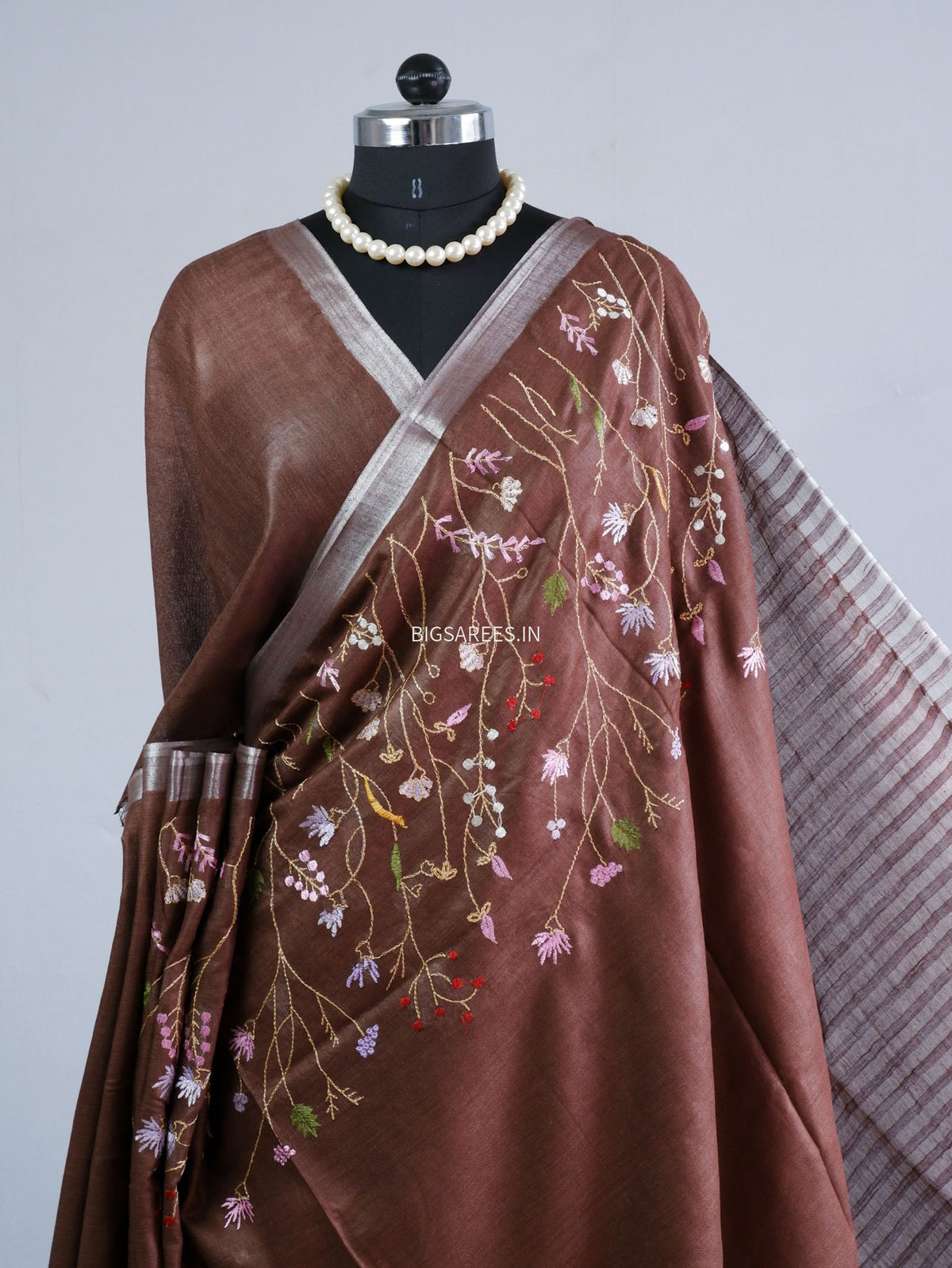 Hand-Embroidered Linen Saree | Cotton Linen |