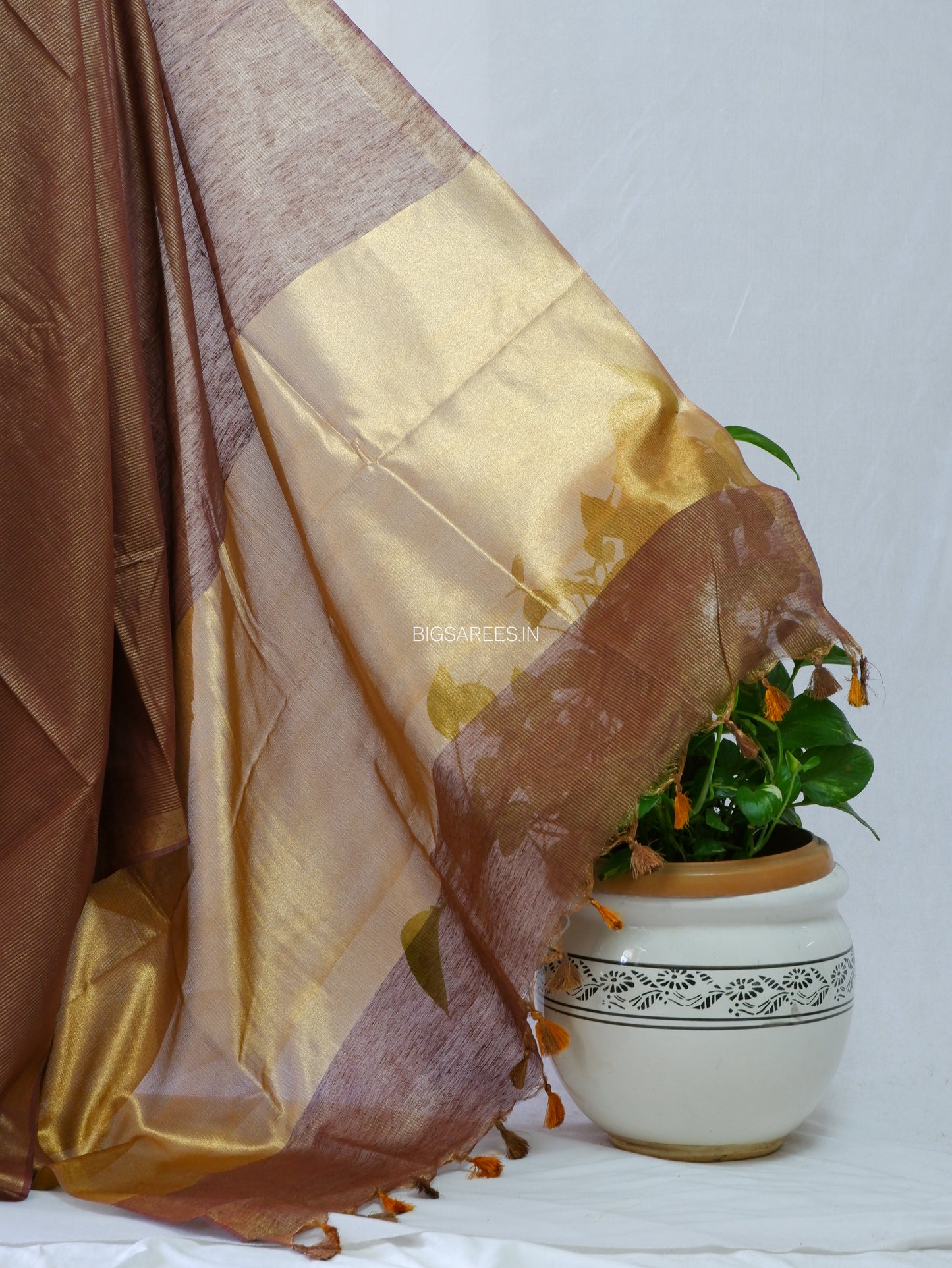 Linen & Zari Mix Saree | Brown