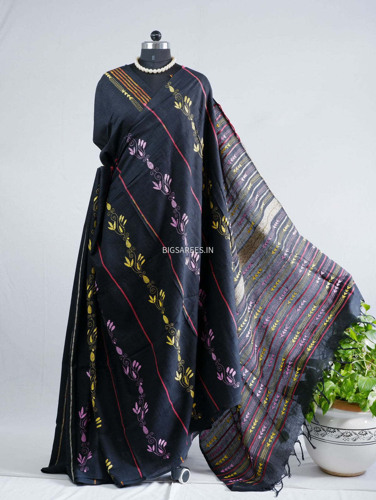 Kantha Stitch Hand-Embroidered Saree | Pure Khesh Cotton | Black