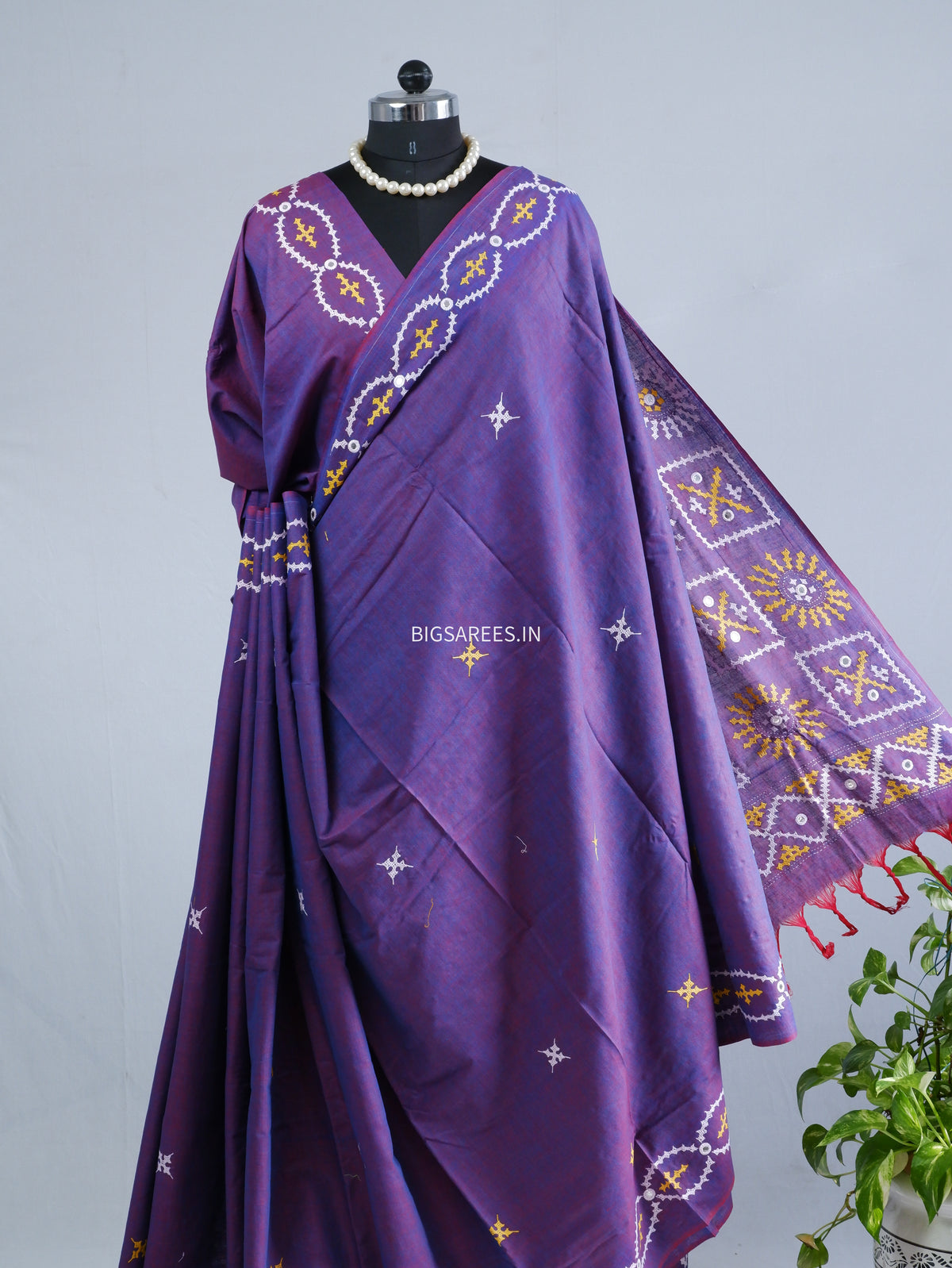 Kutchi Hand-Embroidered Saree | Khadi Cotton | Purple (Dual Tone)