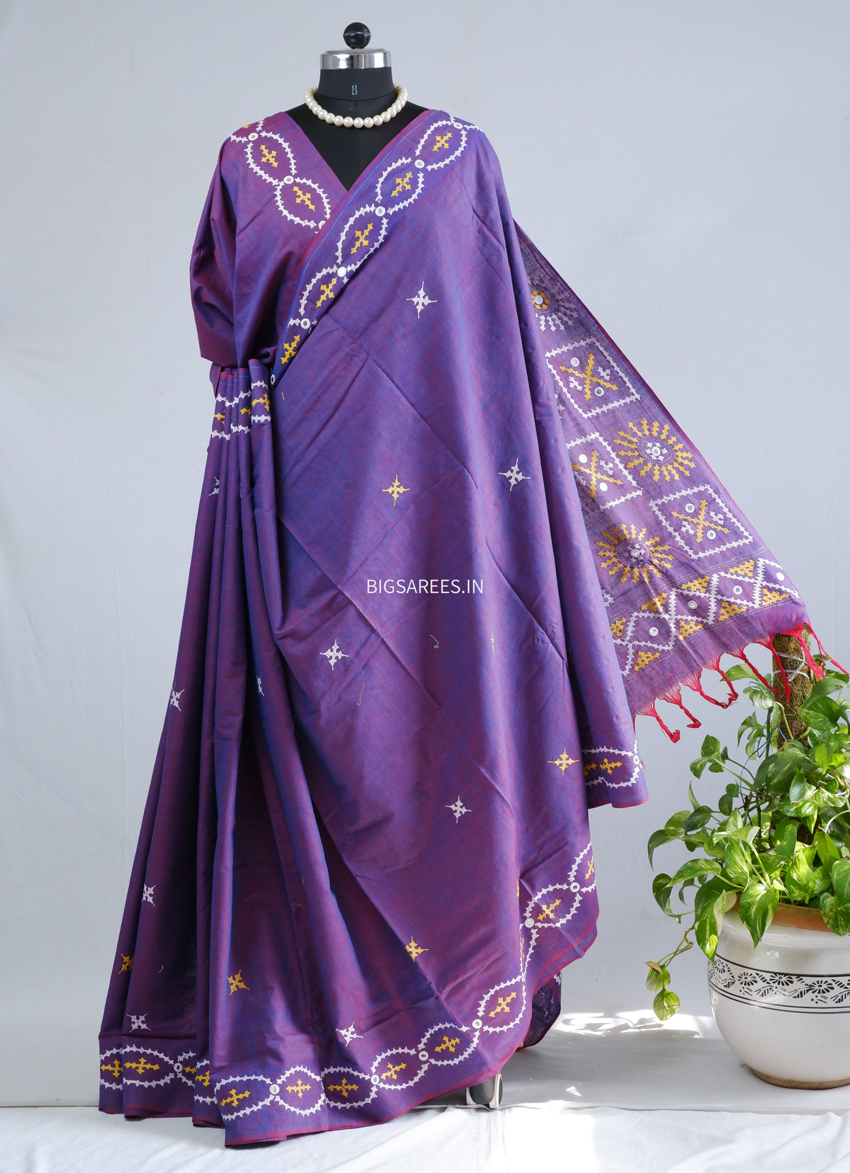 Kutchi Hand-Embroidered Saree | Khadi Cotton | Purple (Dual Tone)