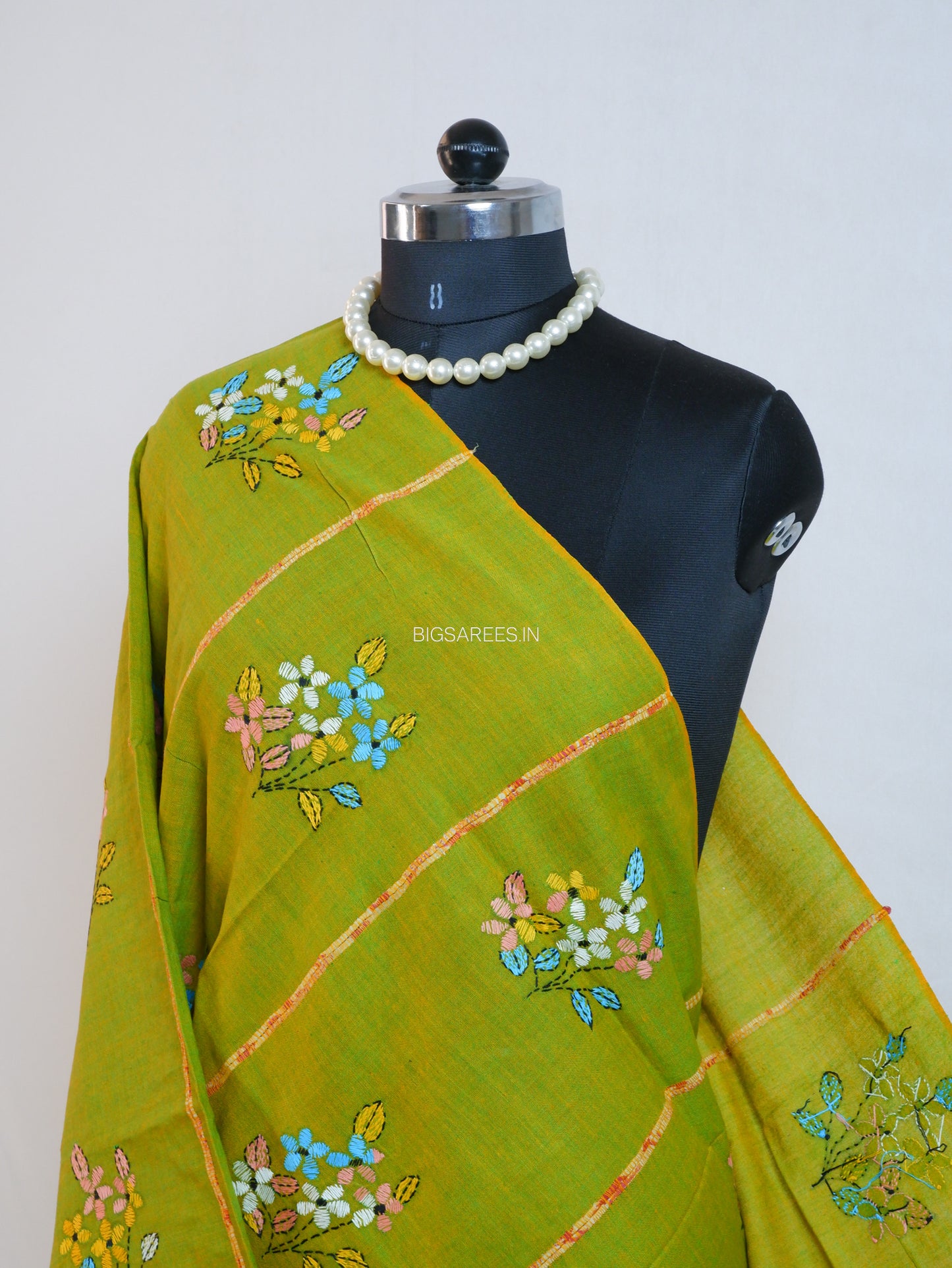 Hand-Embroidered Kantha - Stitch Dupatta | Pure Khesh Cotton | Green