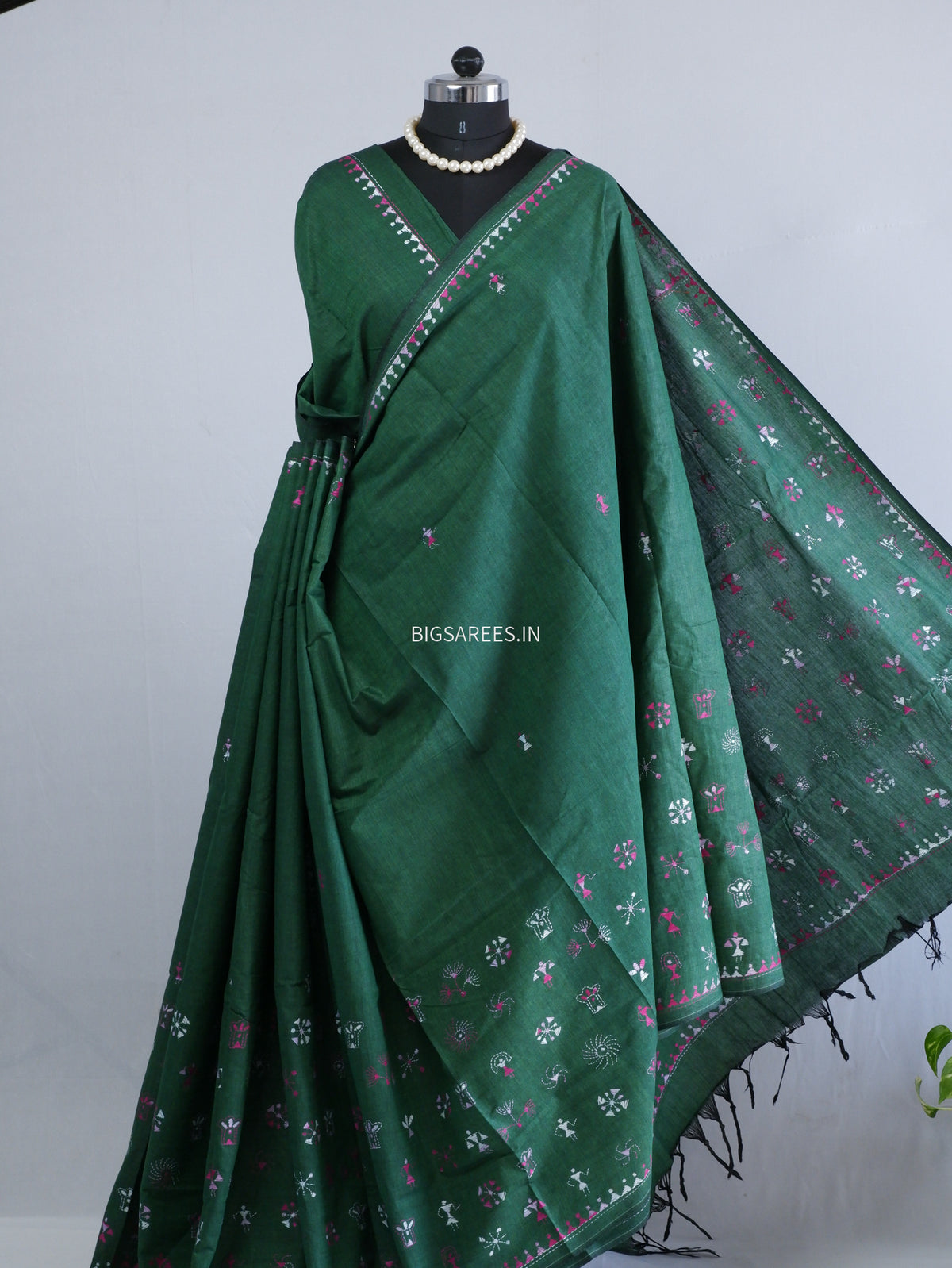 Kantha Stitch Hand-Embroidered Saree | Khadi Cotton | Dark Green
