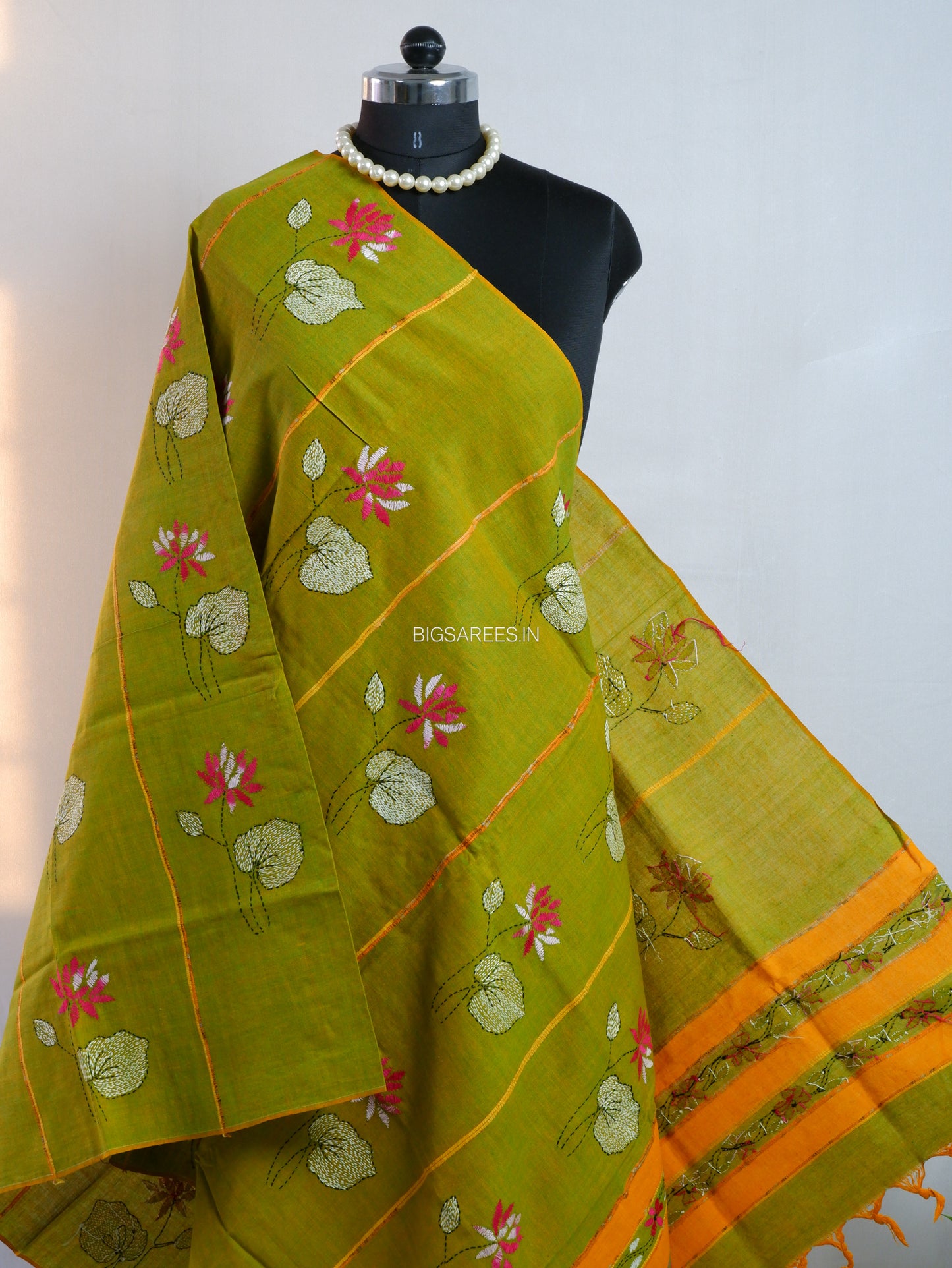 Hand-Embroidered Kantha - Stitch Dupatta | Pure Khesh Cotton | Green