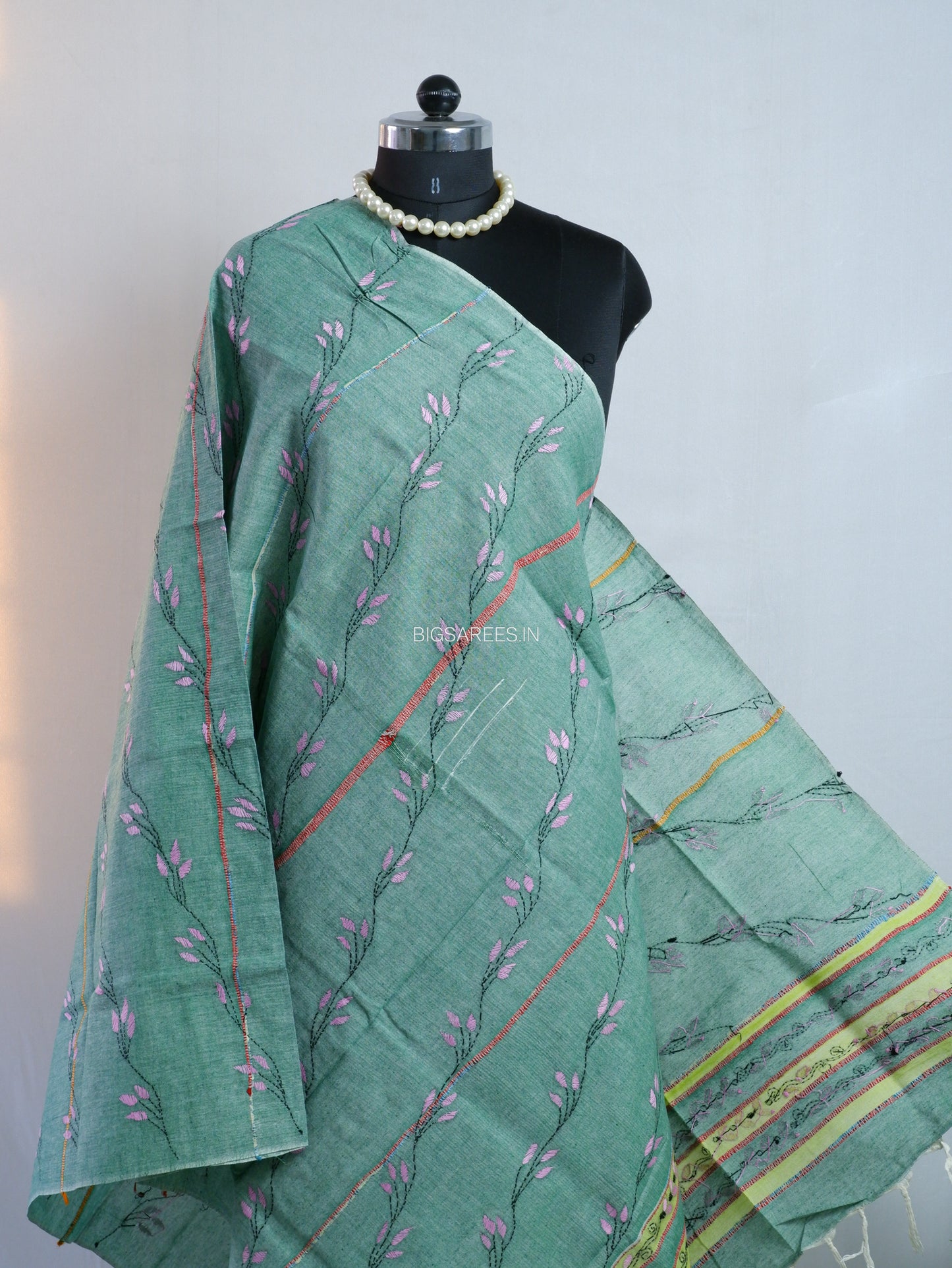 Hand-Embroidered Kantha - Stitch Dupatta | Pure Khesh Cotton | Green