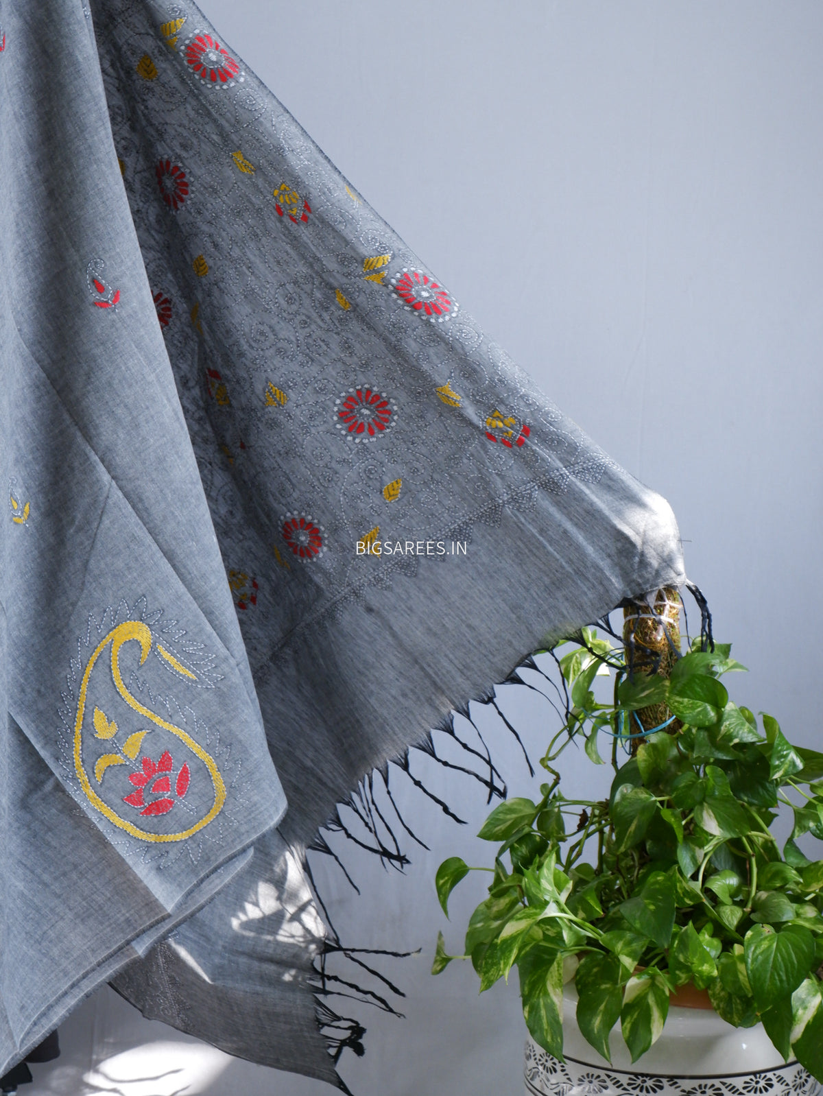 Kantha Hand-Embroidered Saree | Pure Khadi Cotton | Grey