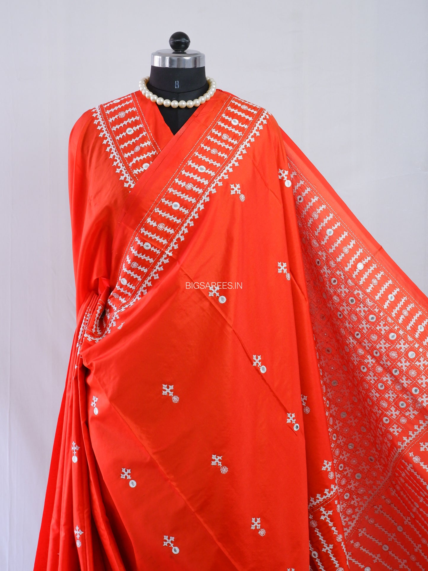 Kutchi Hand Embroidered Saree | Blended Bangalore Silk / Art Silk | Foil Mirror | Red