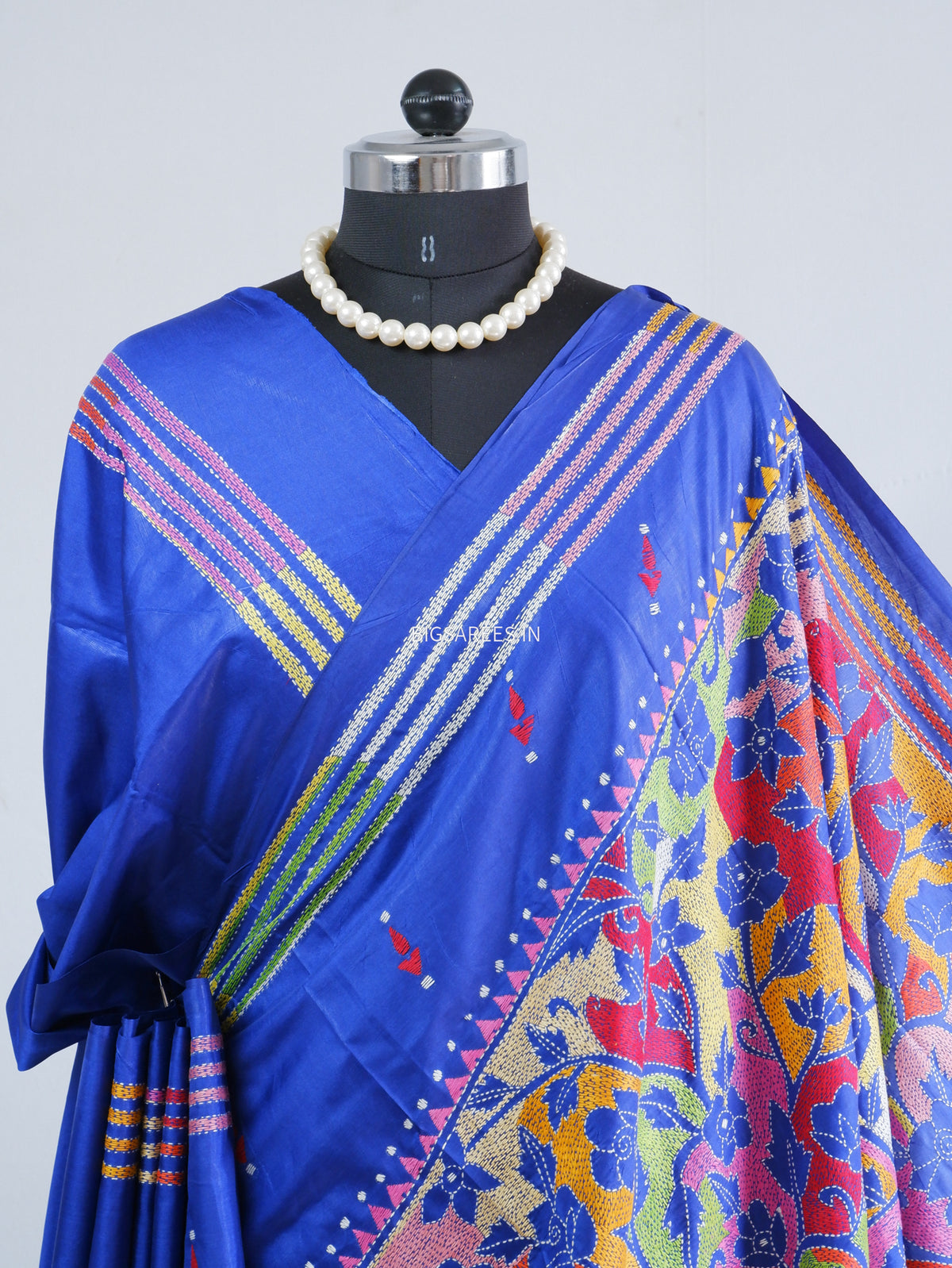 Reverse Kantha - Stitch Hand Embroidered Saree | Blended Bangalore Silk / Art Silk | Royal Blue