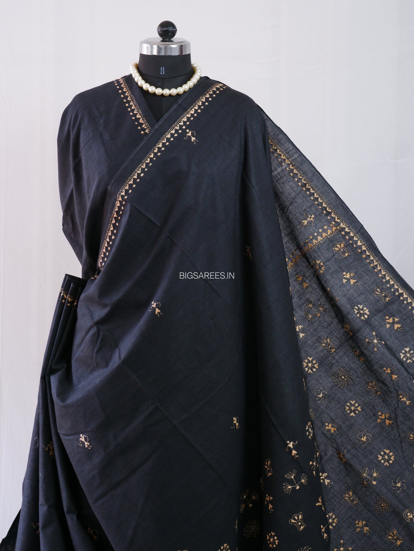 Kantha Hand-Embroidered Saree | Pure Khadi Cotton | Black