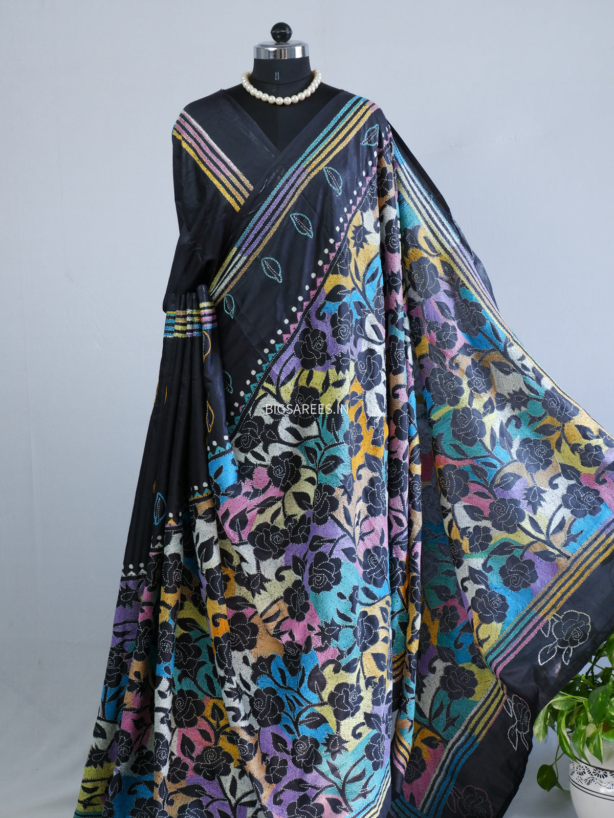 Reverse Kantha Hand Embroidered Sarees | Blended Bangalore Silk/Art Silk | Black