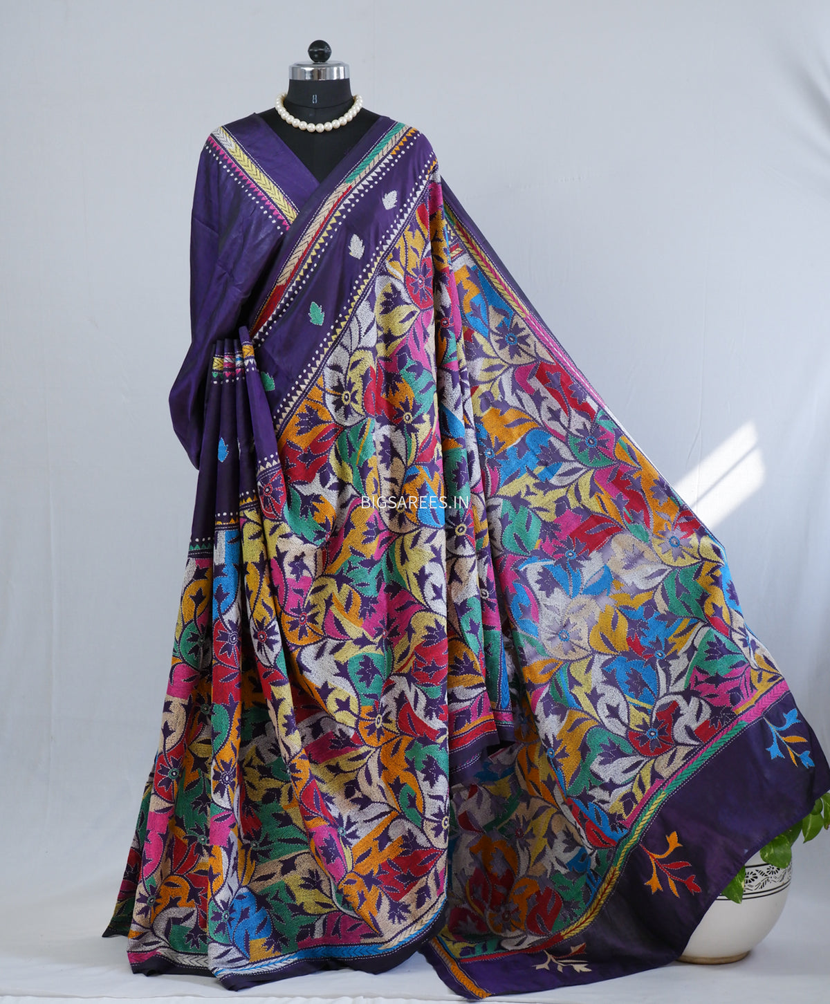 Reverse Kantha Hand Embroidered Sarees | Blended Bangalore Silk/Art Silk | Purple