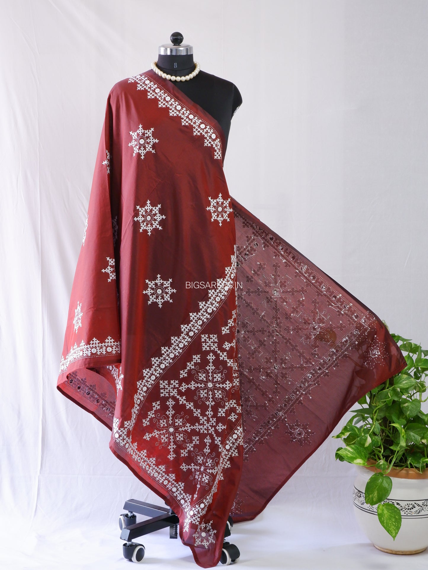 Kutchi Work Dupatta | Blended Bangalore Silk | Maroon