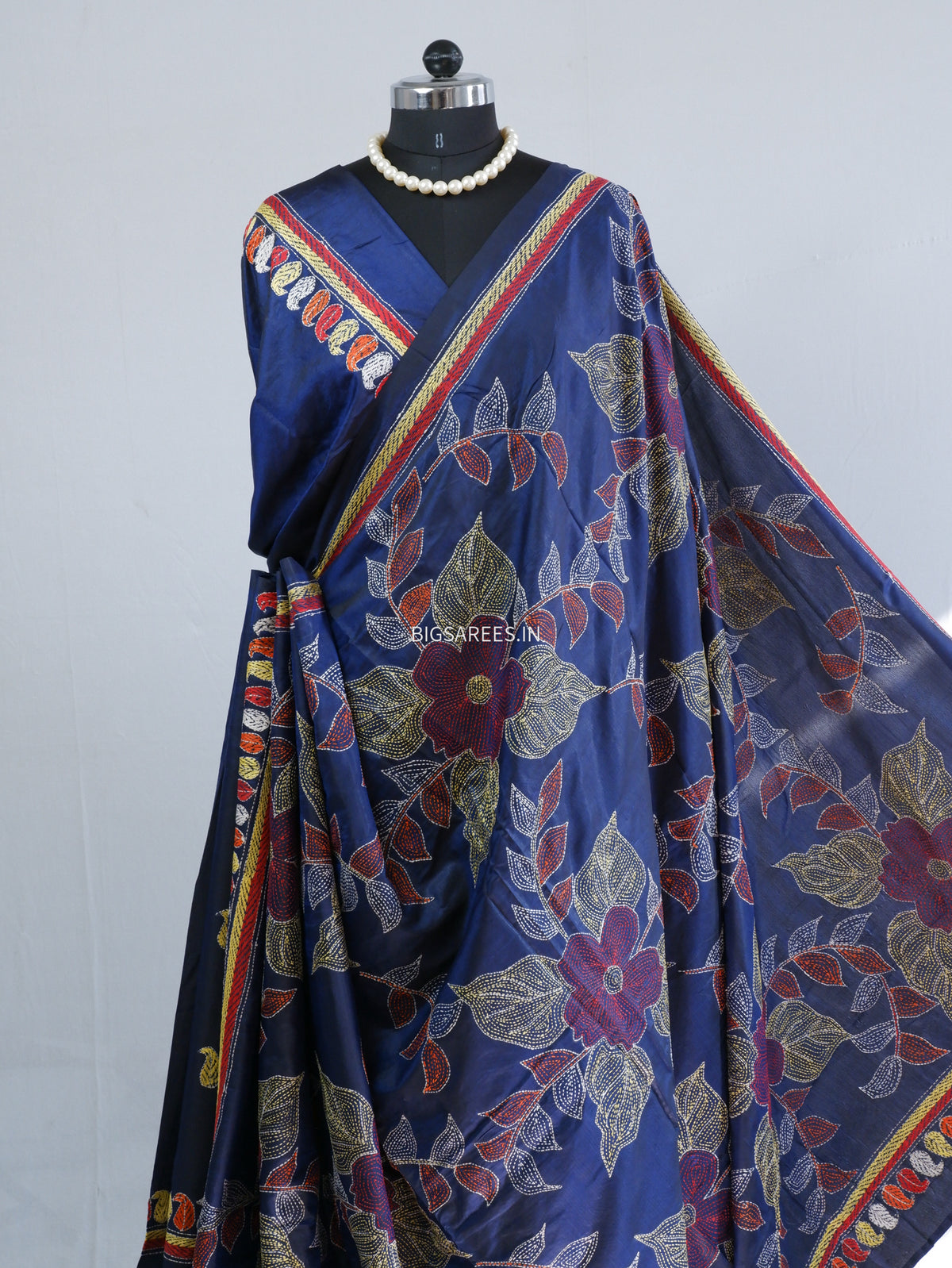 Kantha-Stitch Hand Embroidered Saree | Blended Bangalore Silk / Art Silk | Navy Blue