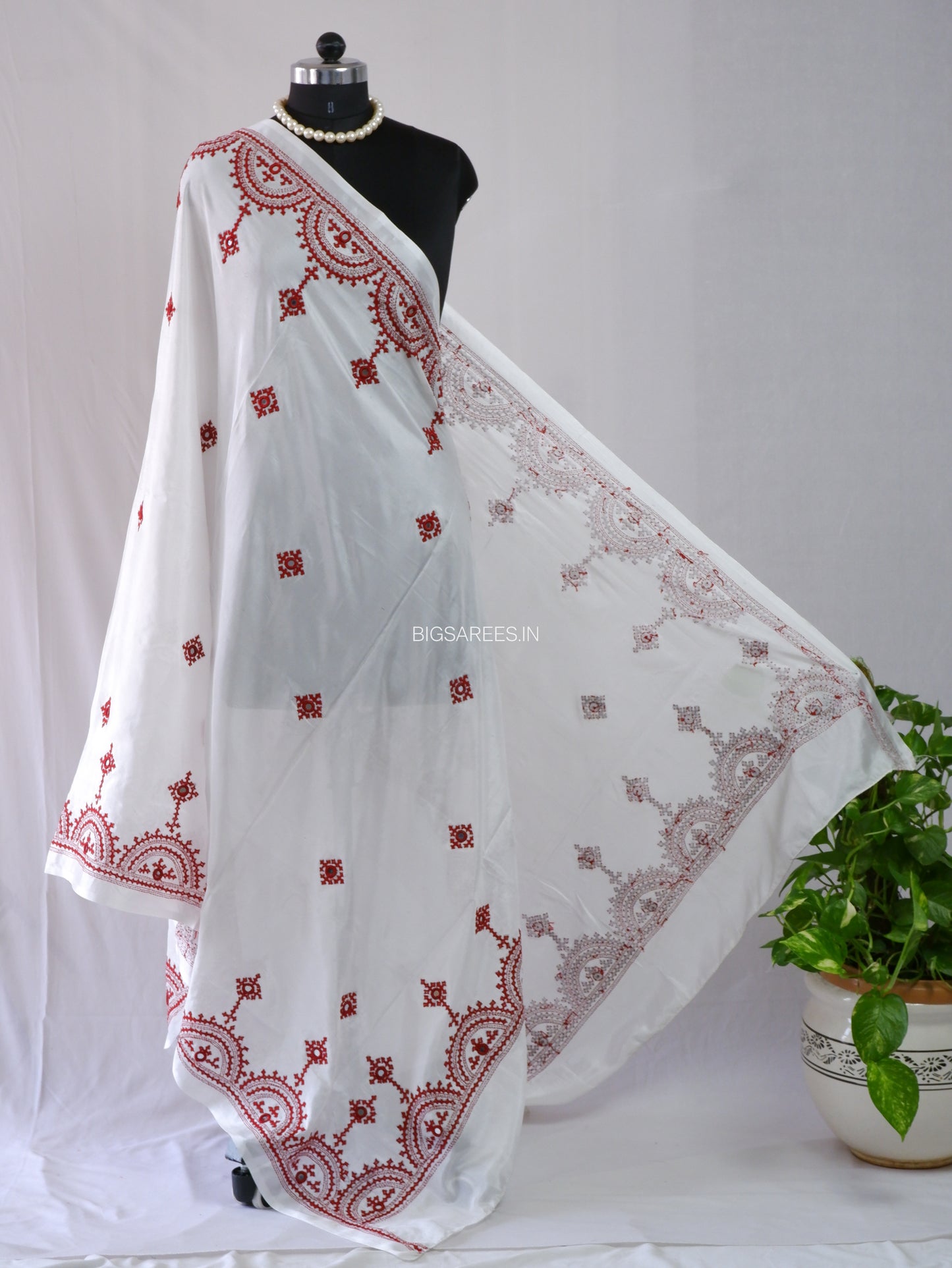 Kutchi Work Dupatta | Blended Bangalore Silk | Real Mirror Work | White