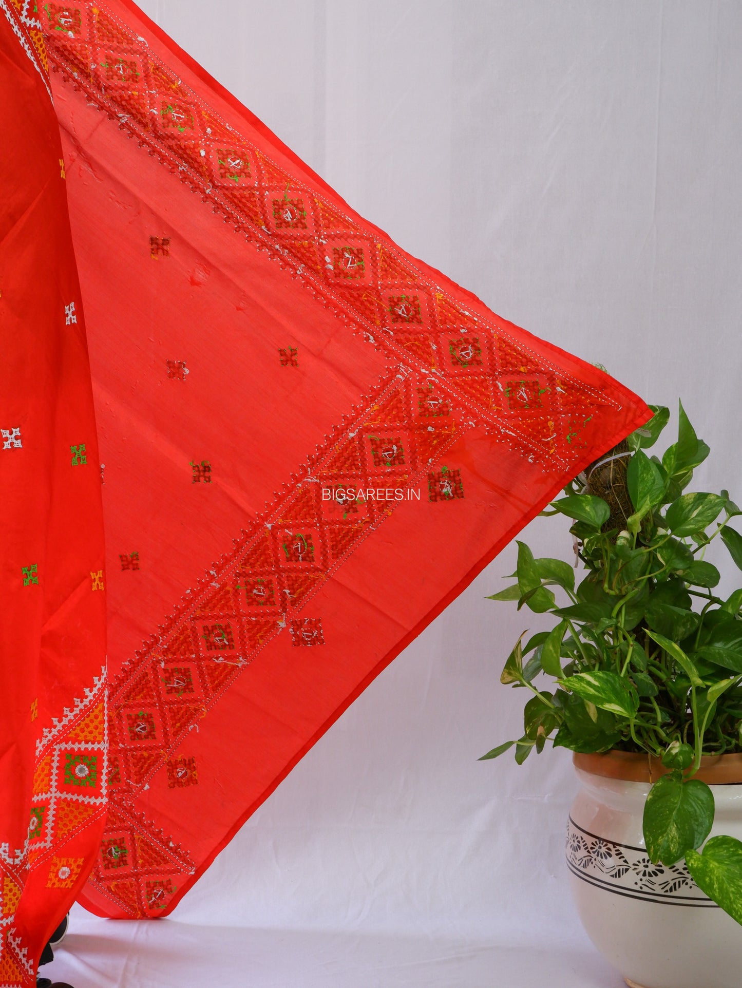 Kutchi Work Dupatta | Blended Bangalore Silk | Foil Mirror | Red