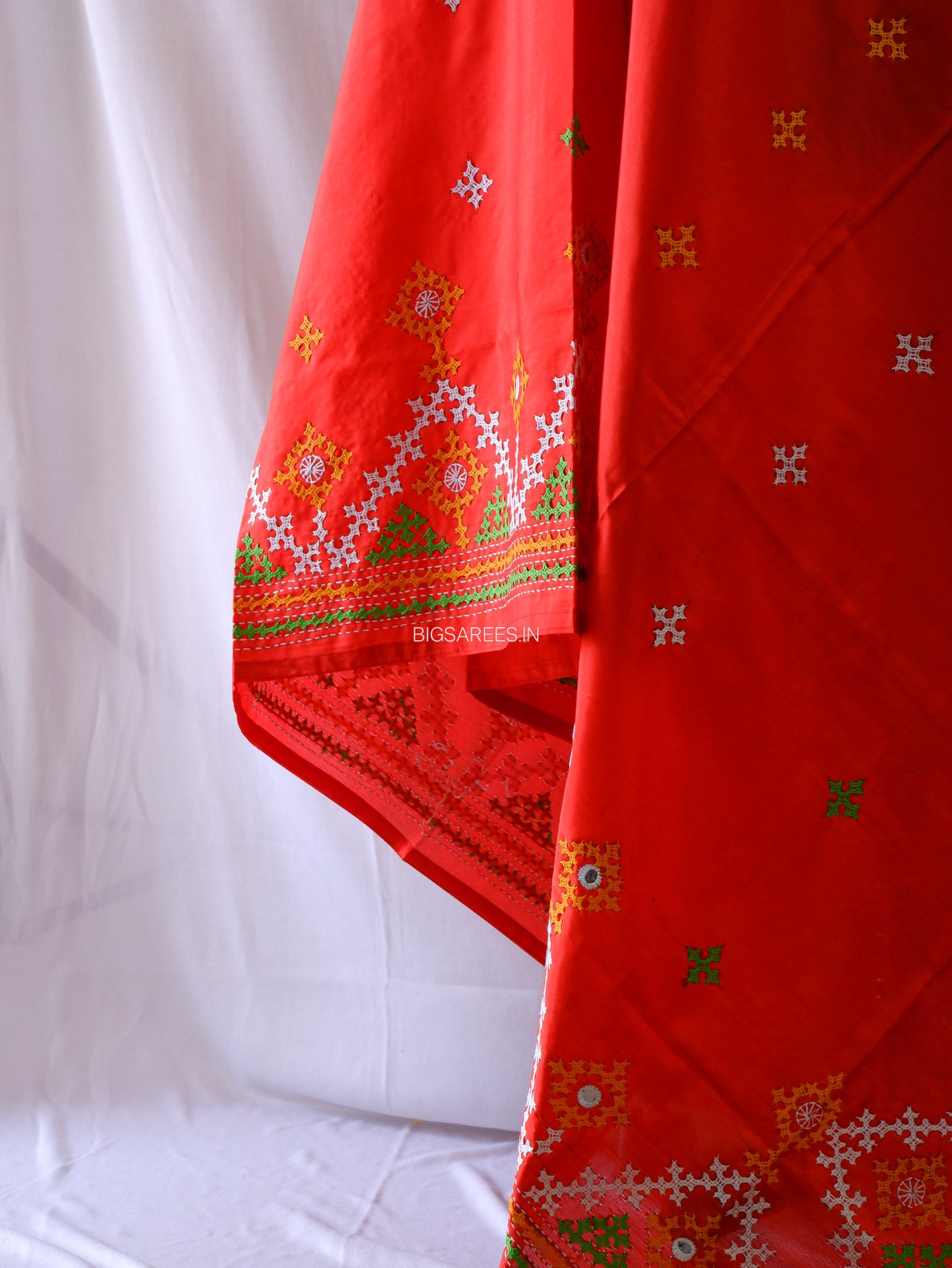 Kutchi Work Dupatta | Blended Bangalore Silk | Foil Mirror | Red