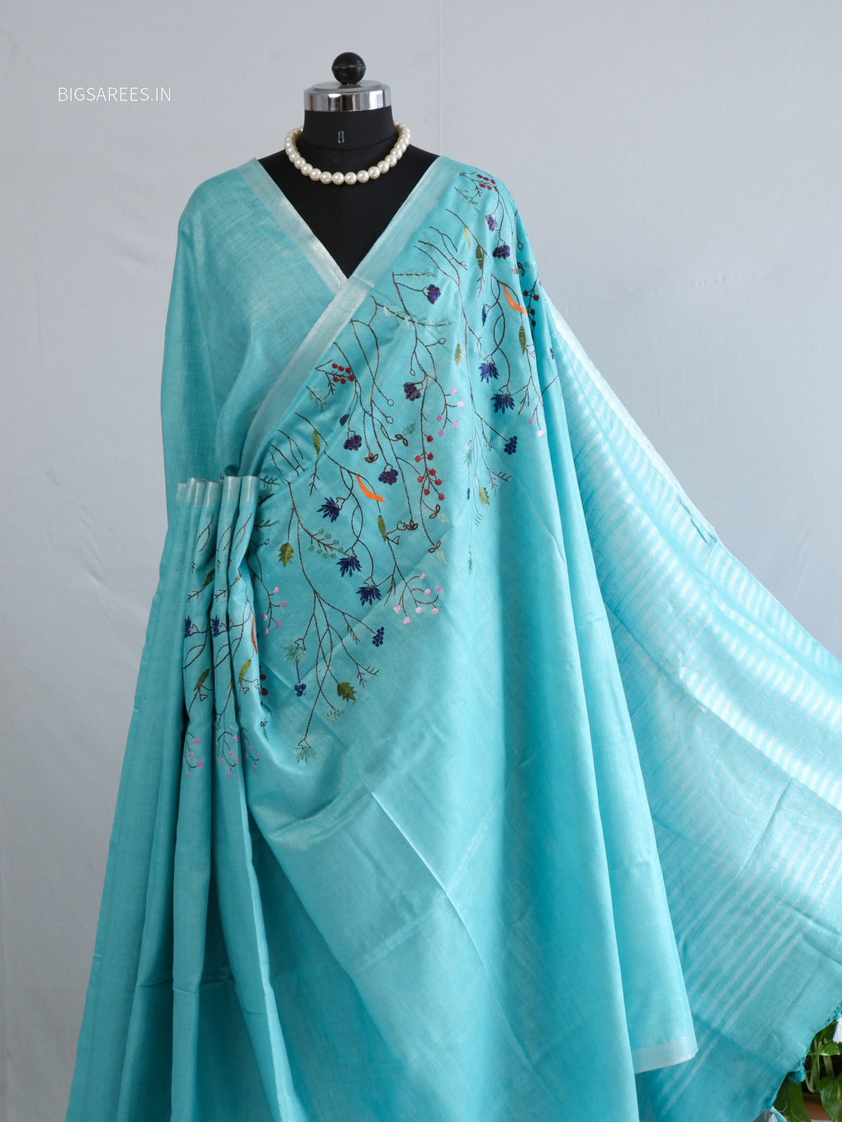 Hand-Embroidered Linen Saree | Cotton Linen | Light Blue