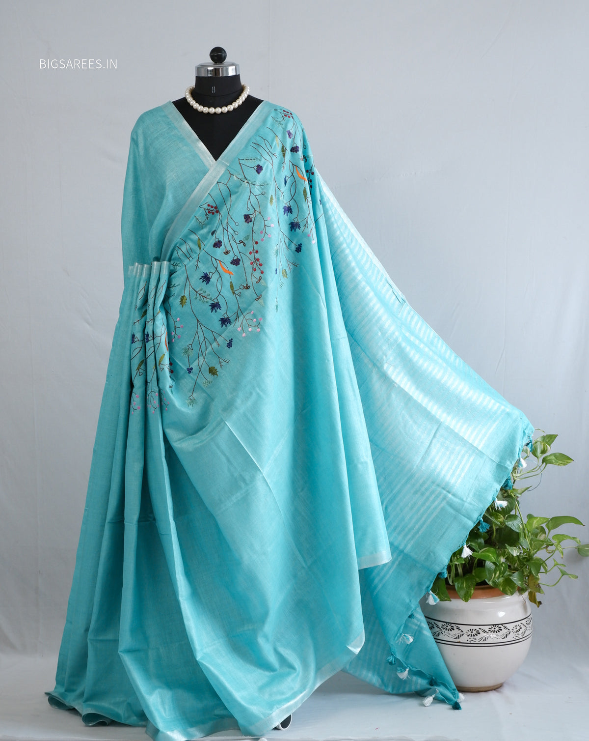 Hand-Embroidered Linen Saree | Cotton Linen | Light Blue