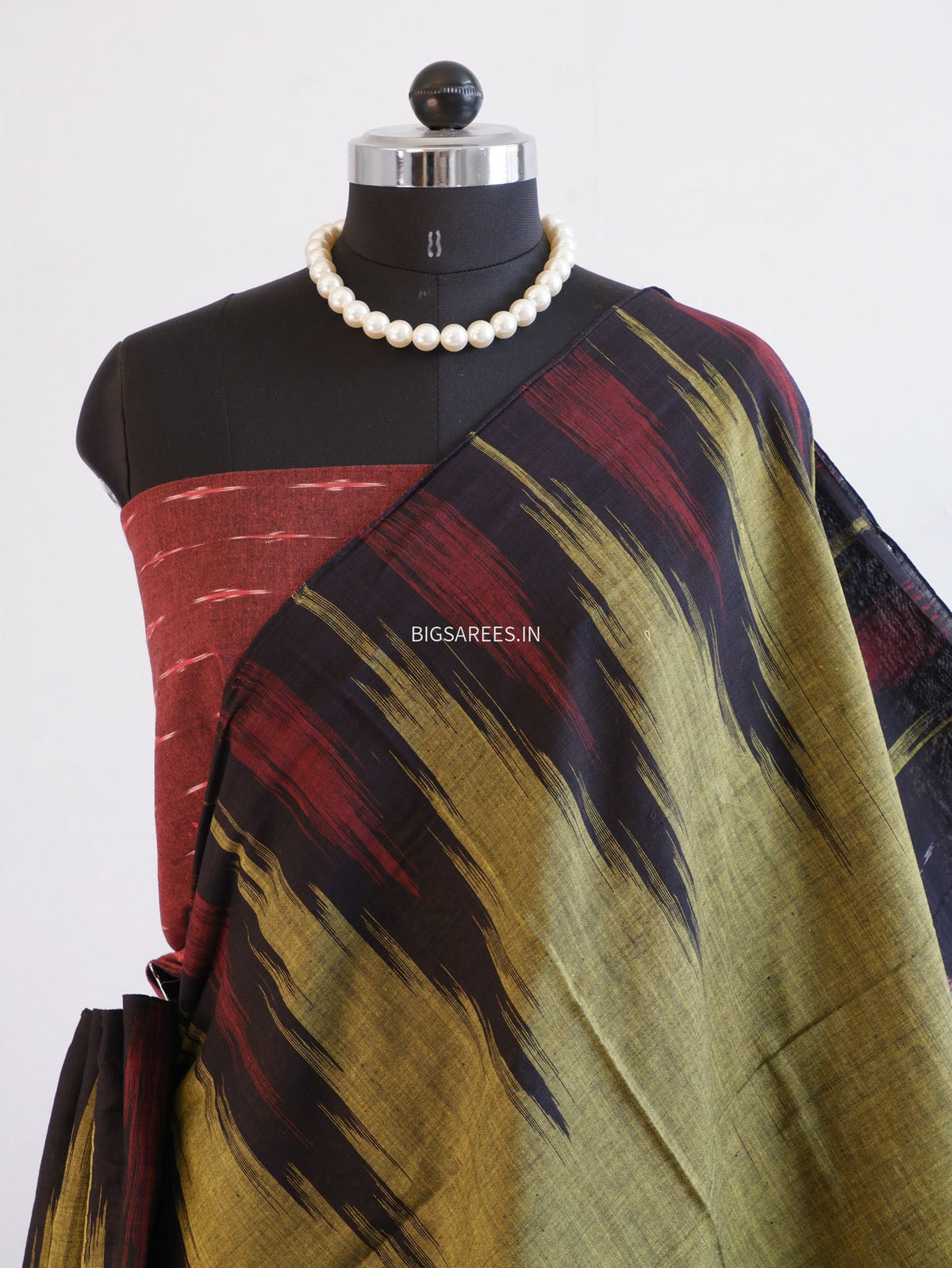 Sambalpuri Ikat Handwoven Saree | Cotton | Light Olive Green
