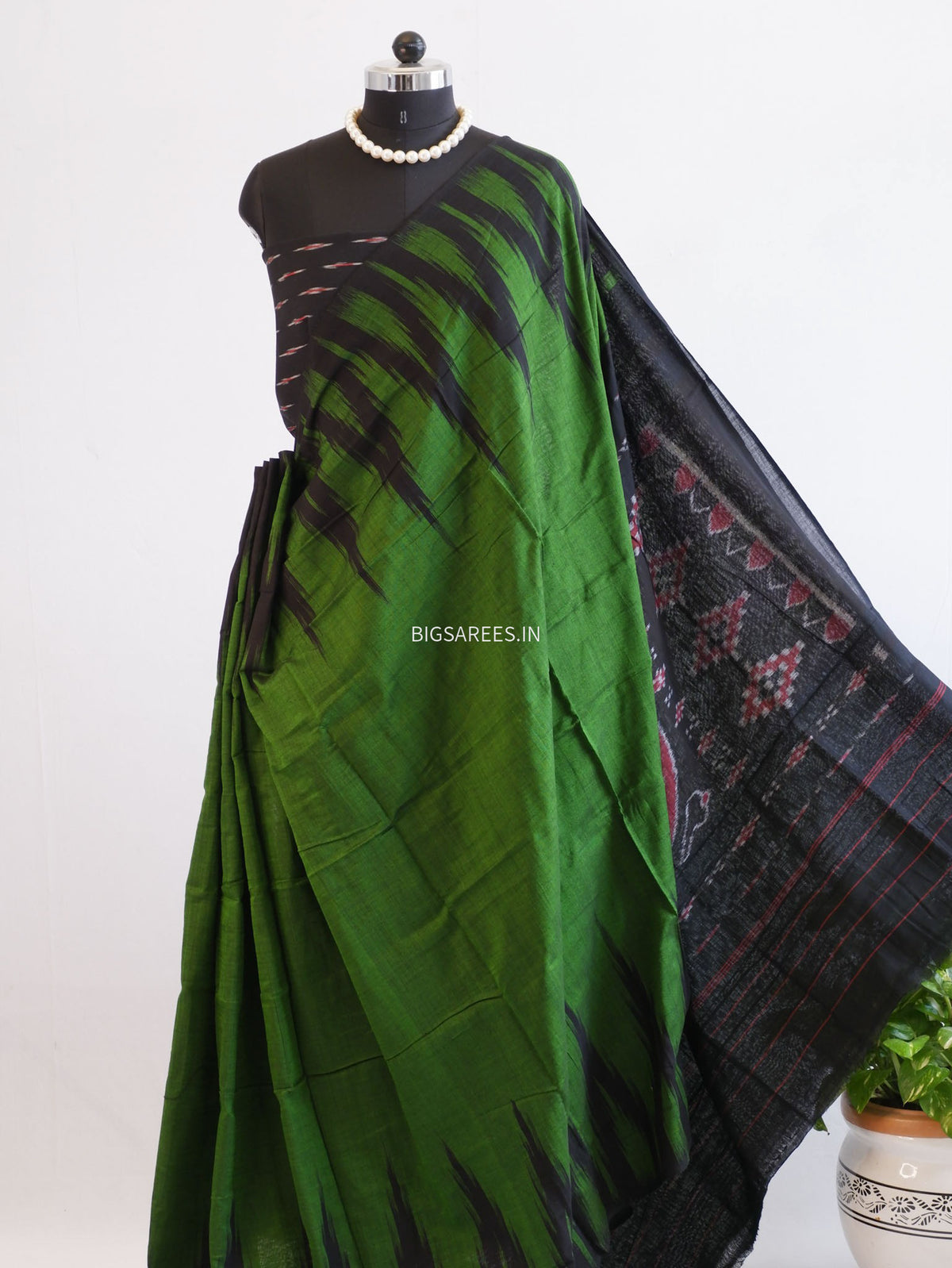 Sambalpuri Ikat Handwoven Saree | Cotton | Dark Green