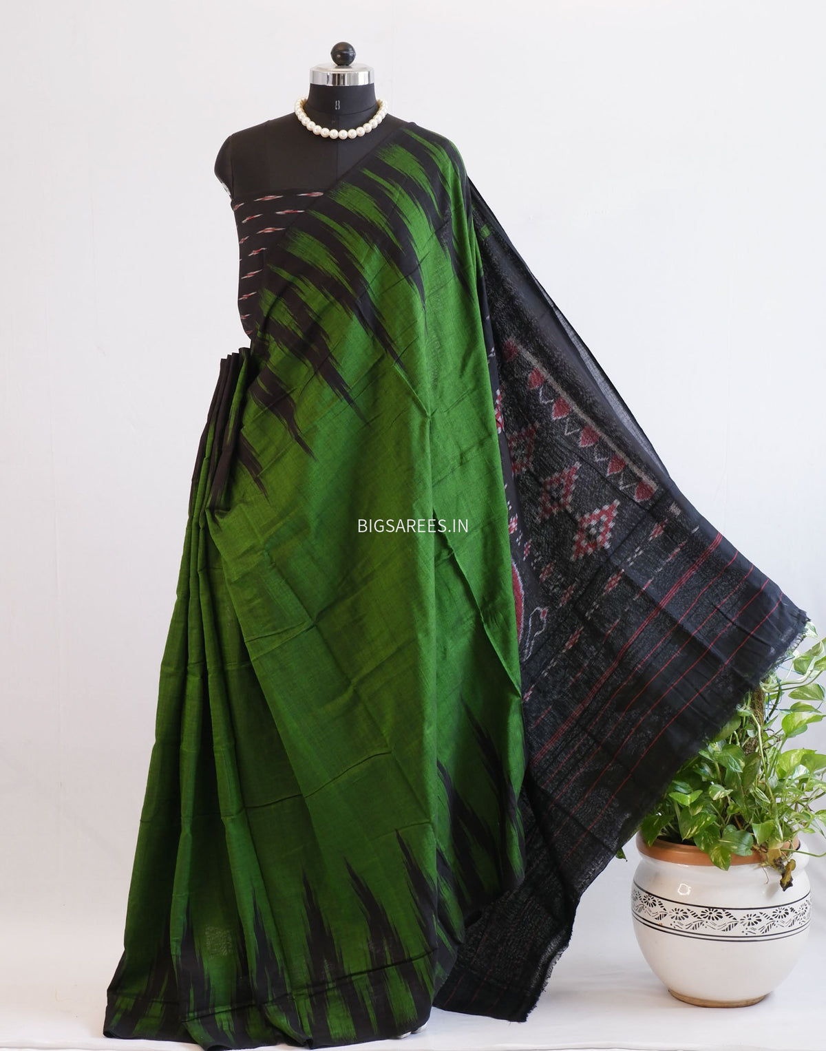 Sambalpuri Ikat Handwoven Saree | Cotton | Dark Green