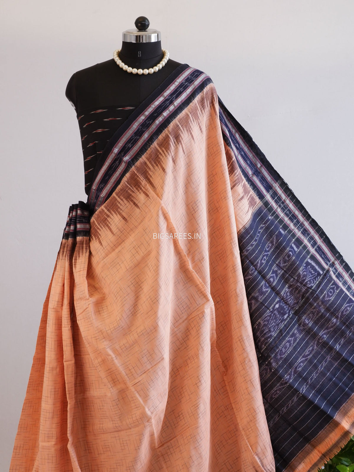 Sambalpuri Ikat Handwoven Saree | Cotton | Light Orange