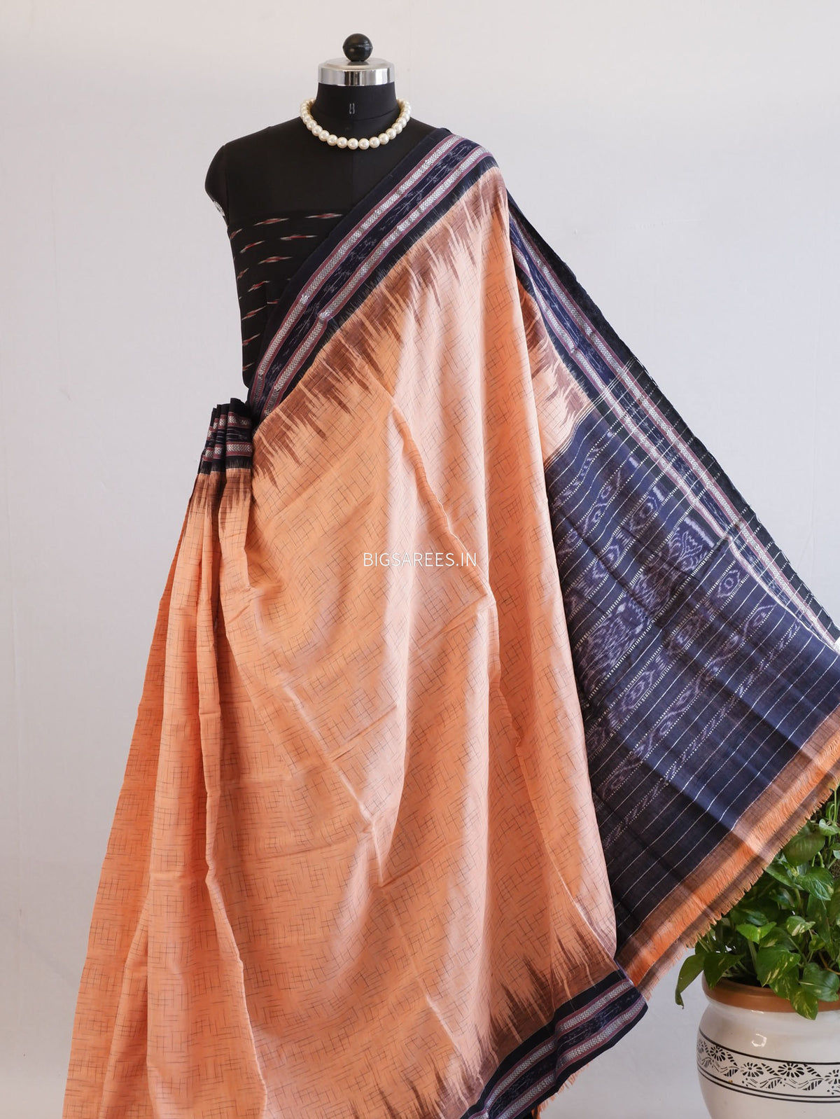 Sambalpuri Ikat Handwoven Saree | Cotton | Light Orange