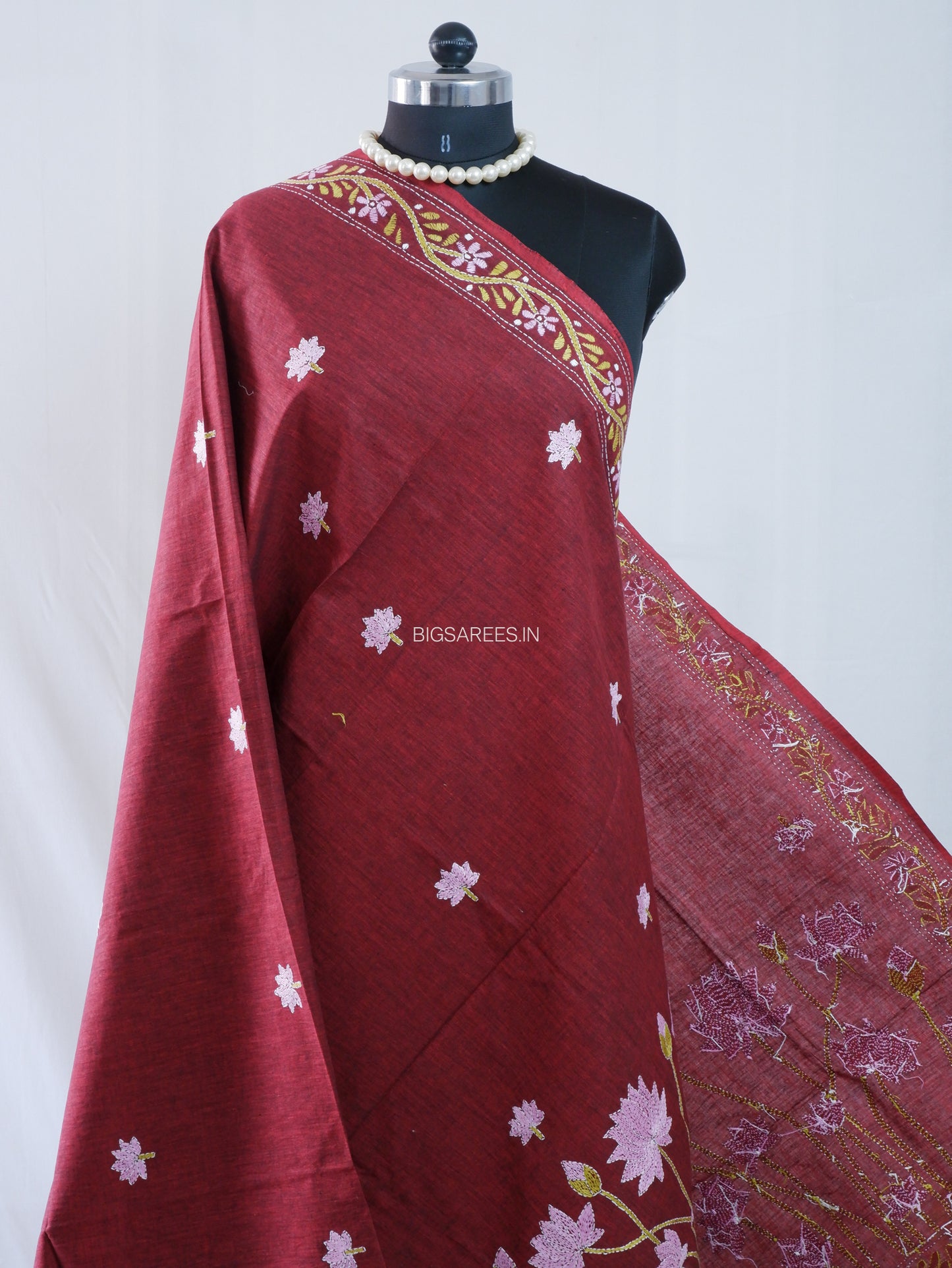 Hand-Embroidered Kantha Stitch Dupatta | Khadi Cotton | Maroon