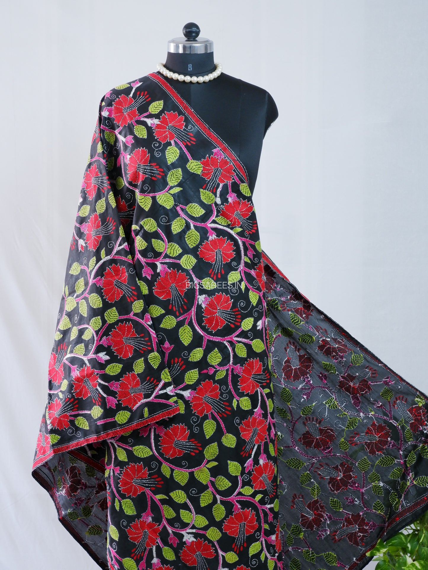 Kantha Hand-Embroidered Dupatta | Blended Bangalore Silk | Full Work | Black