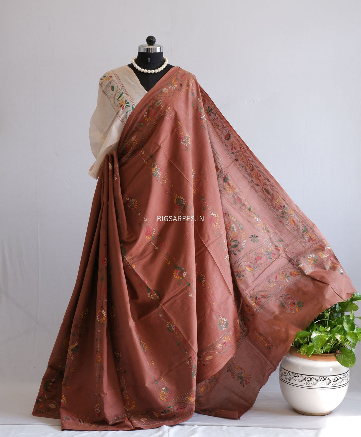 Kantha Stitch Hand Embroidered Saree | Mal Mal Cotton |  Brown
