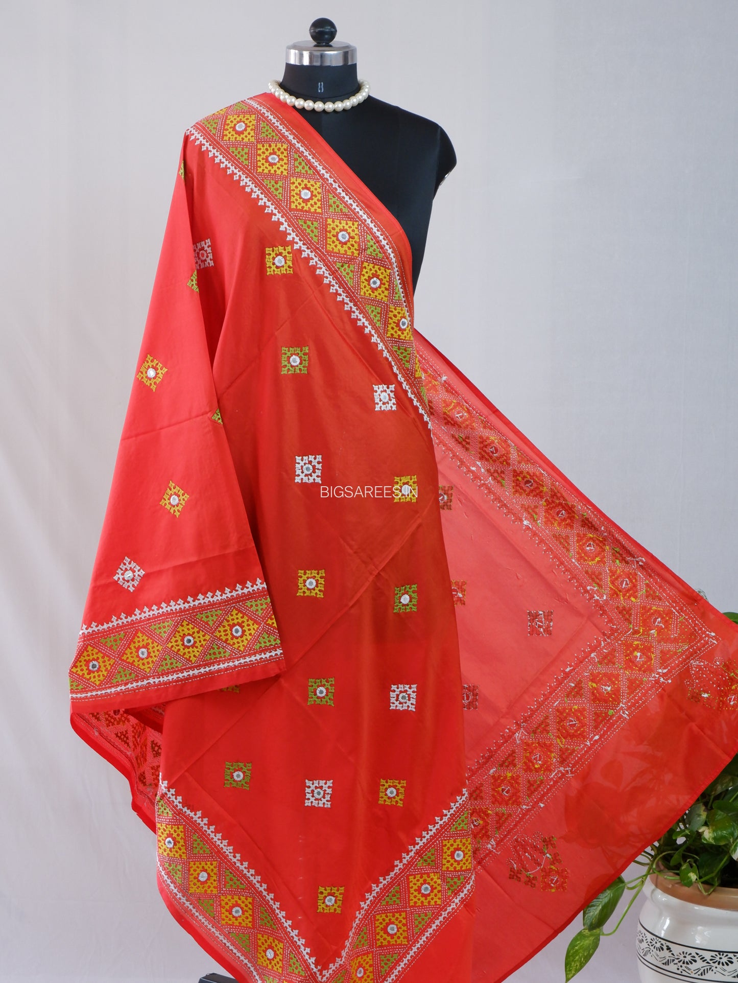 Kutchi Work Dupatta | Blended Bangalore Silk | Foil Mirror | Red