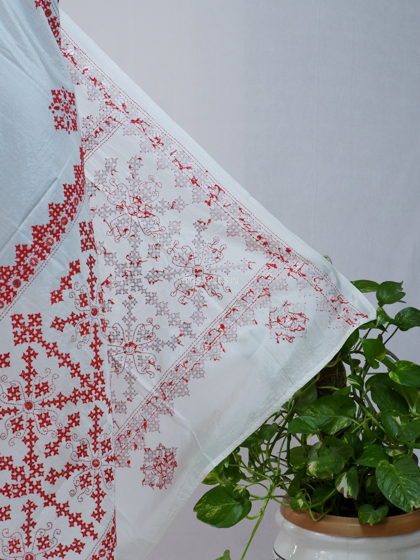 Kutchi Work Dupatta | Blended Bangalore Silk | Foil Mirror | White