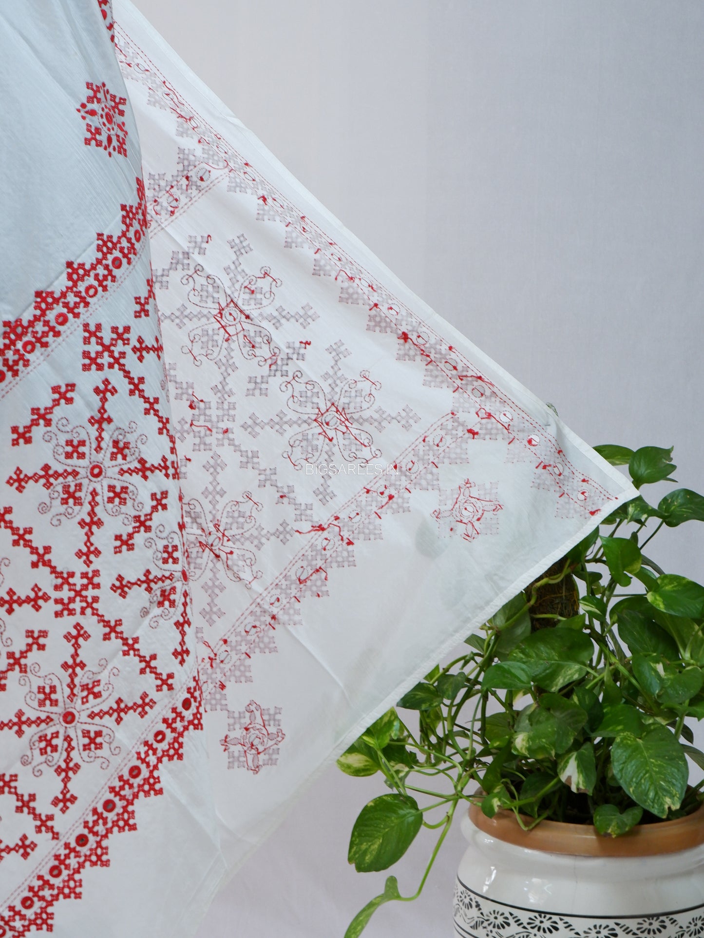 Kutchi Work Dupatta | Blended Bangalore Silk | Foil Mirror | White
