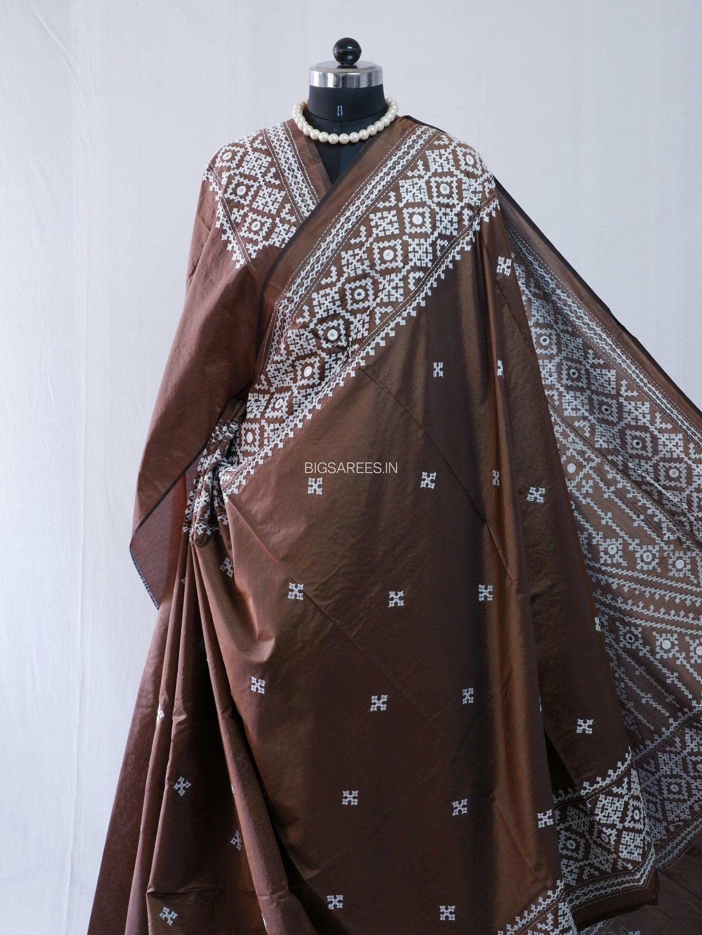 Kutchi/Gujarati Stitch Hand Embroidered Saree | Art Silk | Foil Mirror | Brown