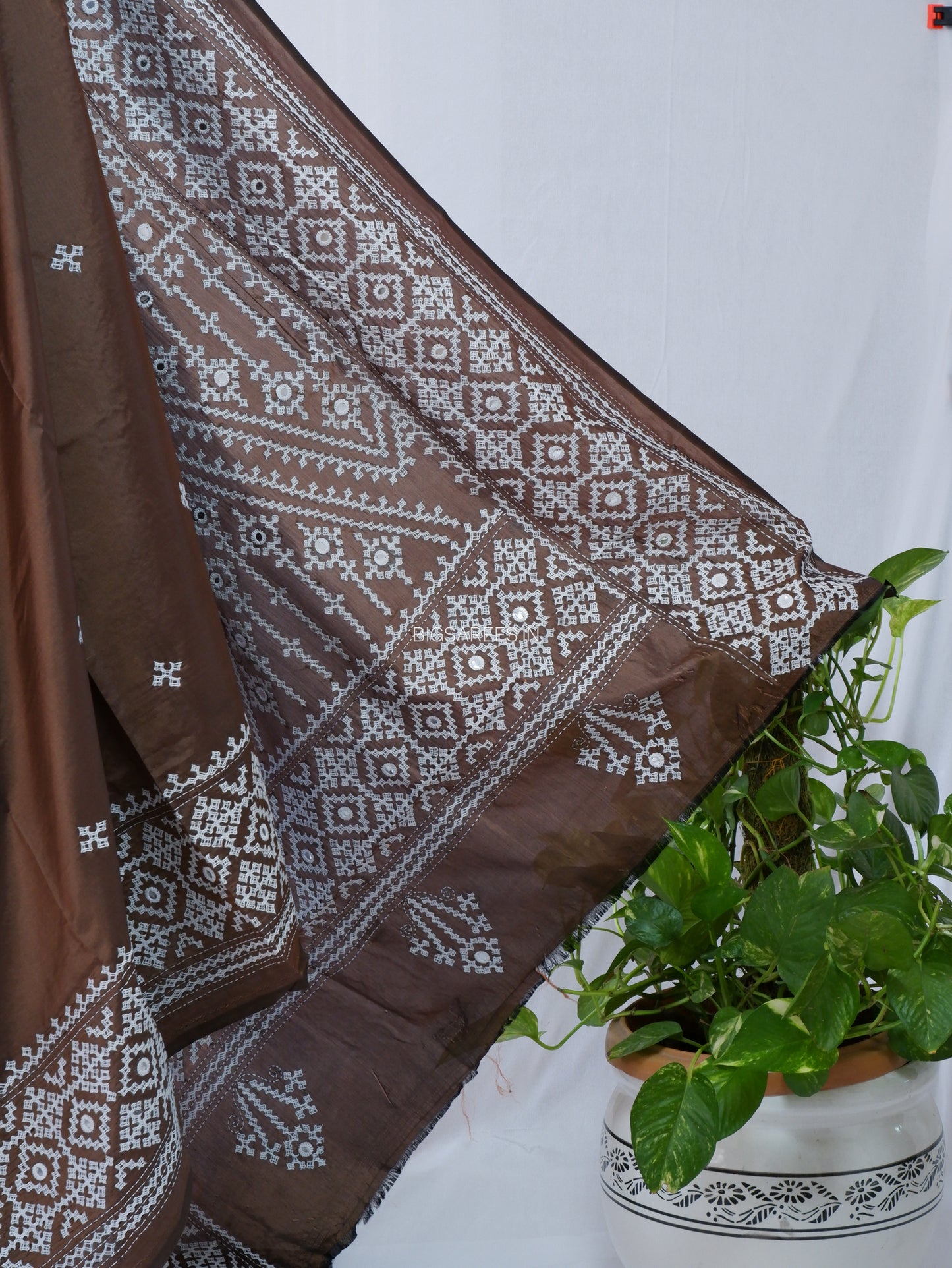 Kutchi/Gujarati Stitch Hand Embroidered Saree | Art Silk | Foil Mirror | Brown