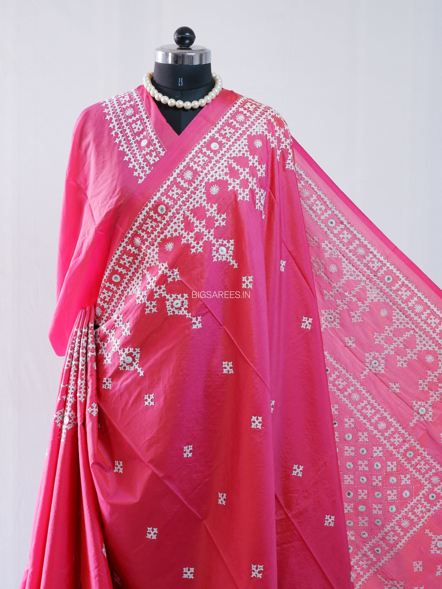Kutchi/Gujarati Stitch Hand Embroidered Saree | Art Silk | Foil Mirror | Pink